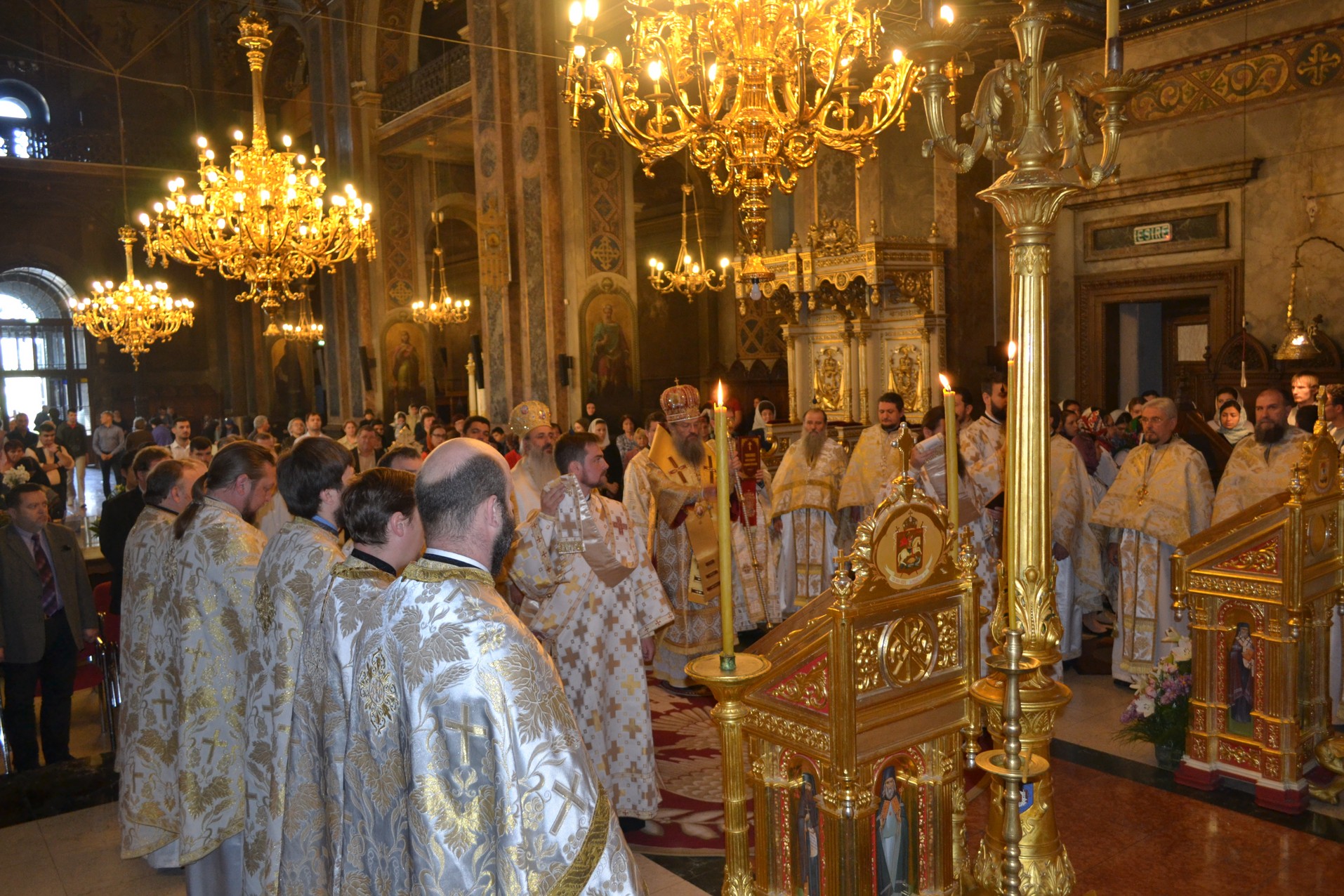 Sfânta Liturghie și slujbă de pomenire în memoria martirilor și apărătorilor Ortodoxiei din timpul comunismului