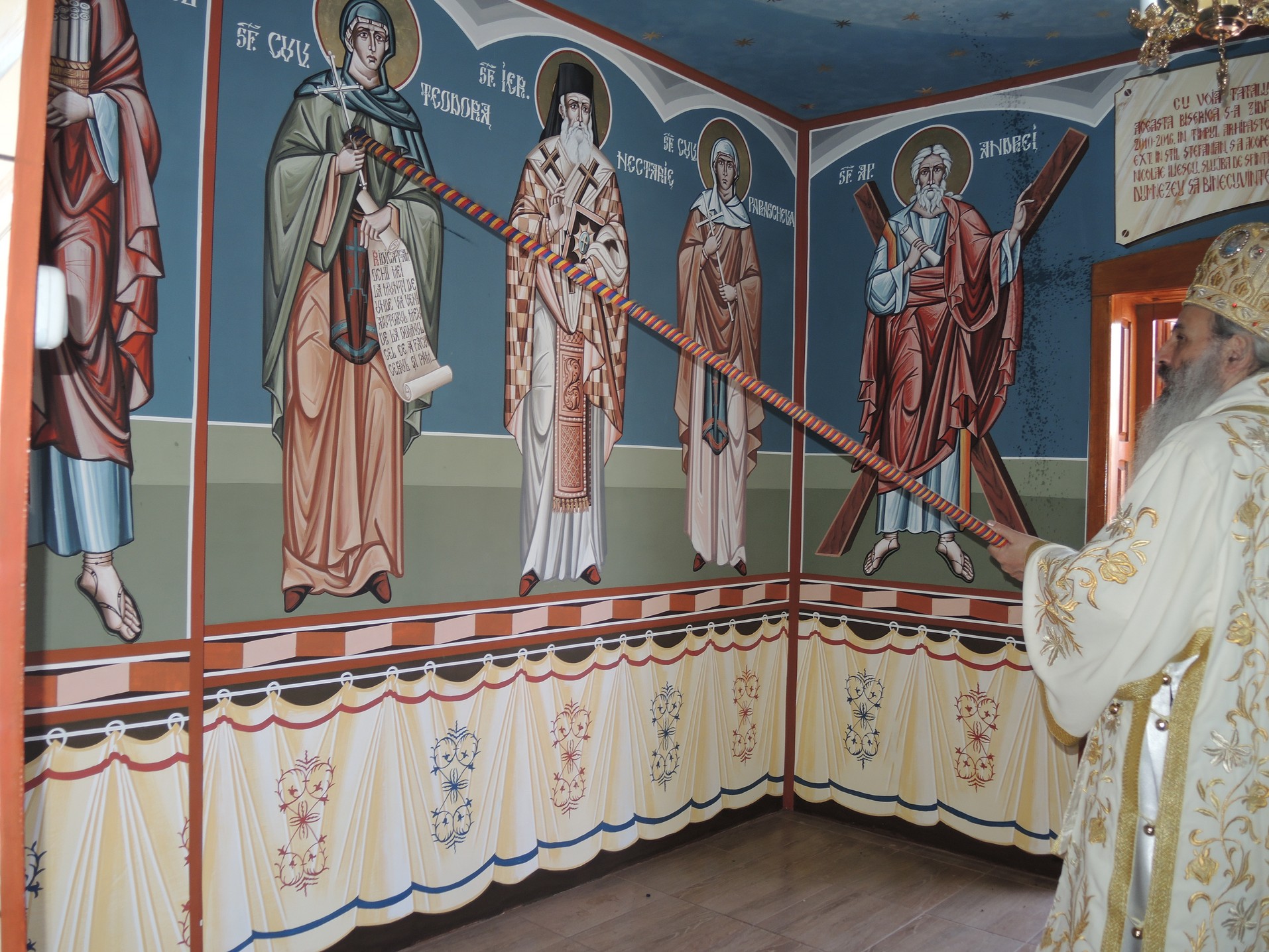 Resfințire de biserică la Crăcăoani: „Biserica este spitalul unde Doctorul este Dumnezeu” Resfințire de biserică la Crăcăoani: „Biserica este spitalul unde Doctorul este Dumnezeu”