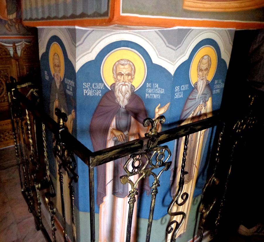 Sfinții Cuvioși Sila, Paisie și Natan de la Sihăstria Putnei