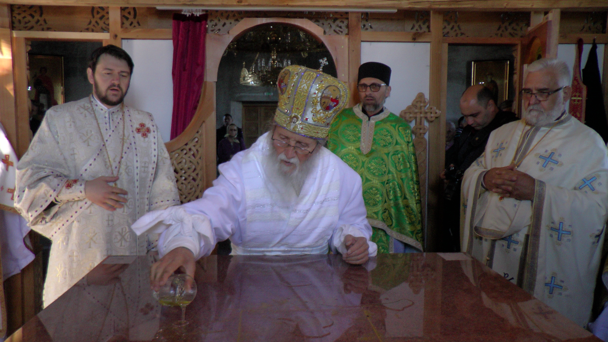 O nouă biserică în localitatea suceveană Baia