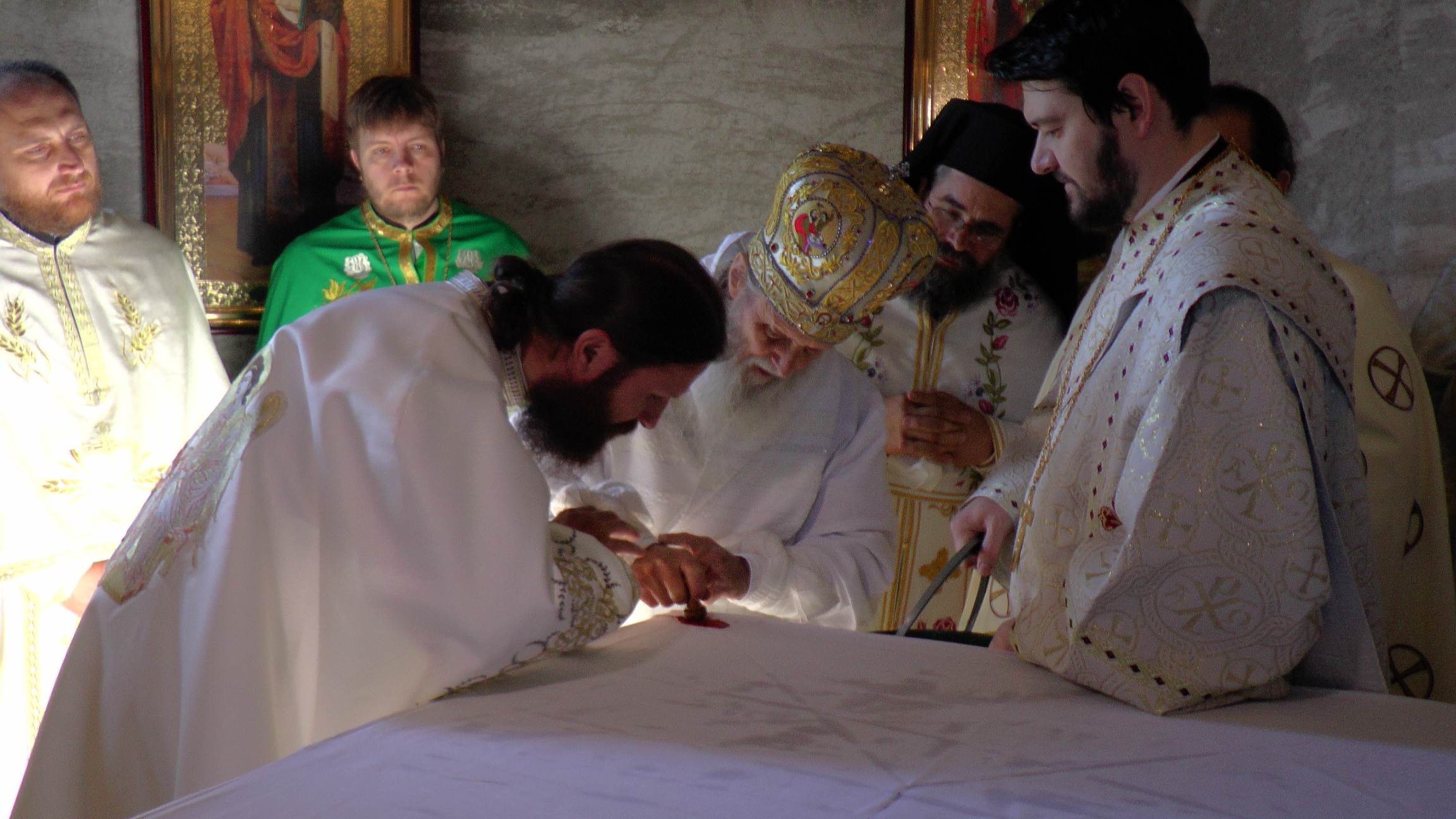 O nouă biserică în localitatea suceveană Baia