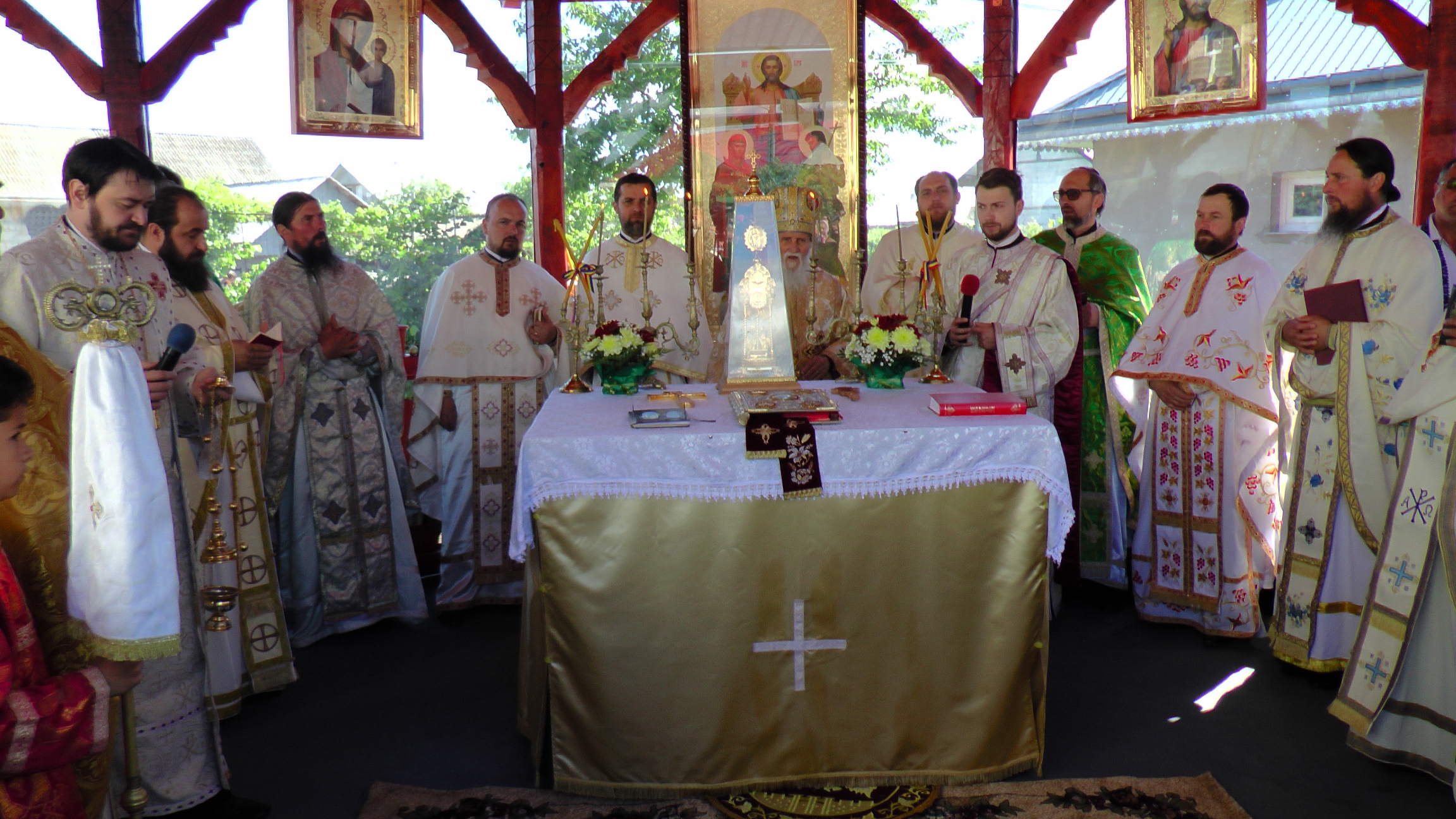 O nouă biserică în localitatea suceveană Baia