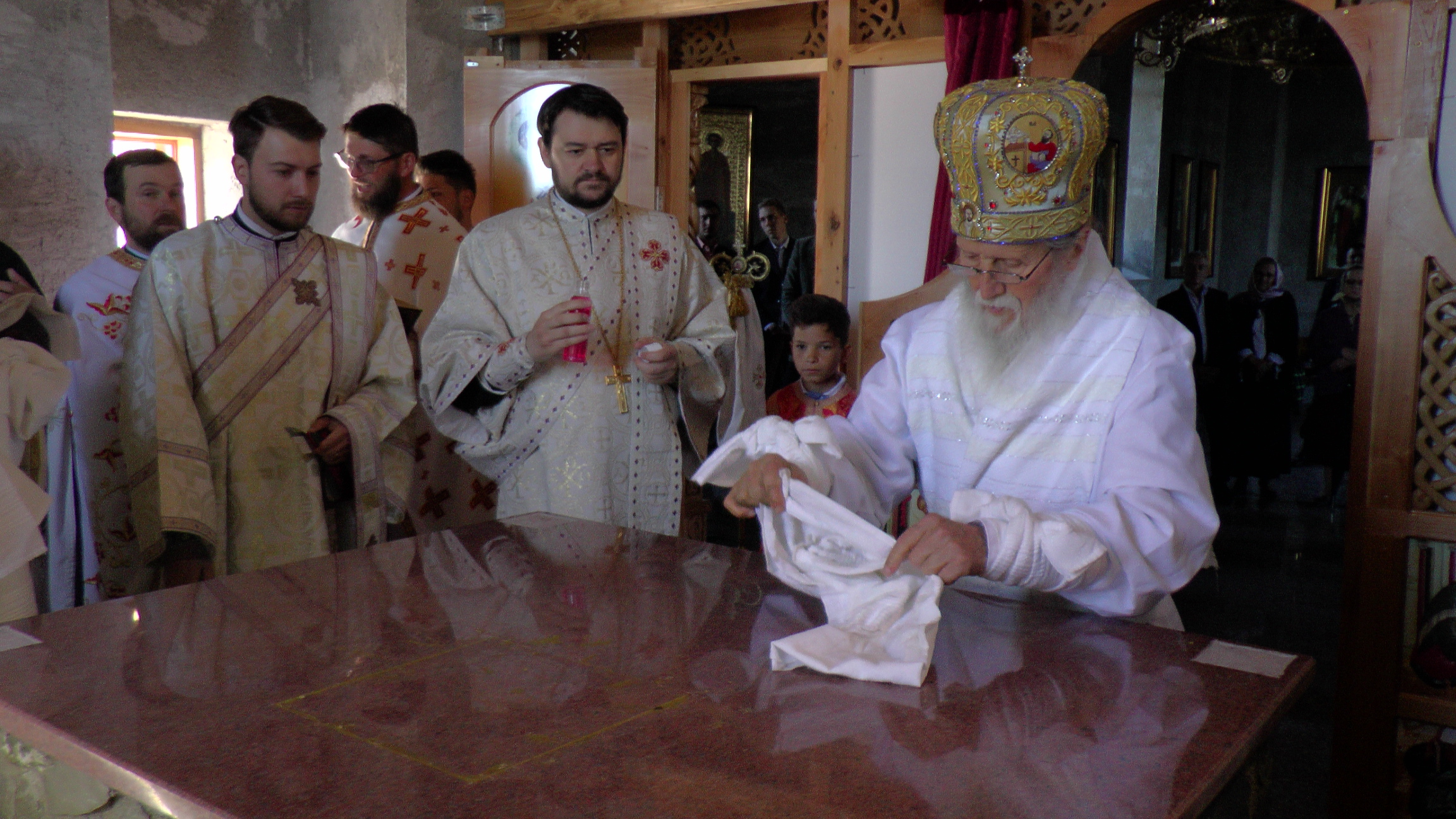 O nouă biserică în localitatea suceveană Baia