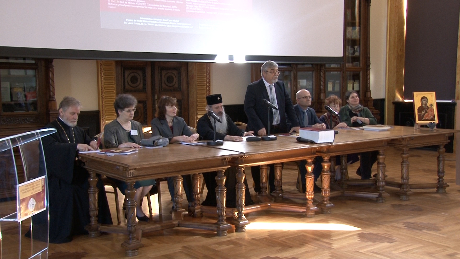 (Video) Deschiderea lucrărilor Simpozionului național „Explorări în tradiția biblică românească și europeană”