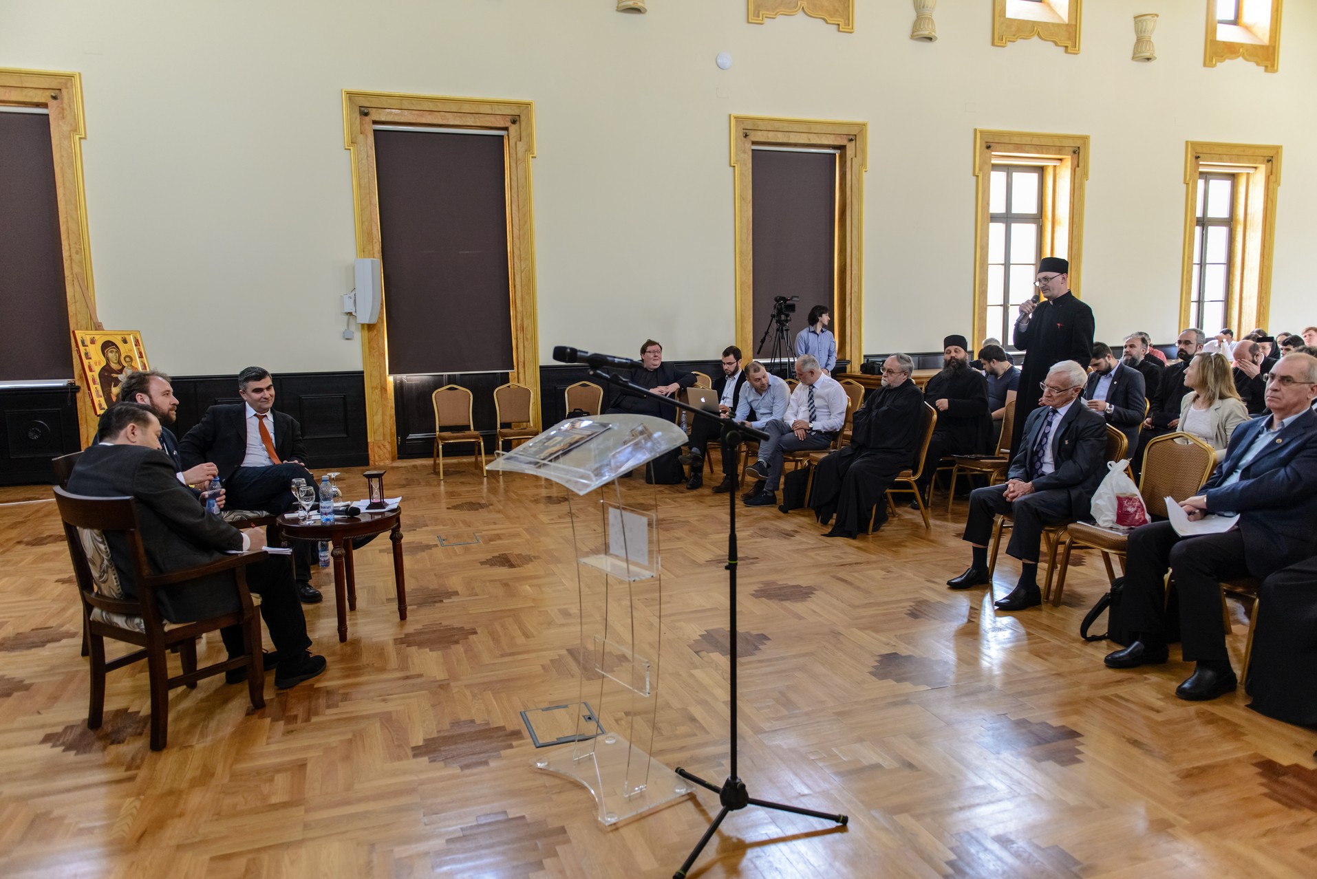 Simpozionul de la Iași: „Este nevoie de o continuă familiarizare cu ceea ce s-a întâmplat în închisori”