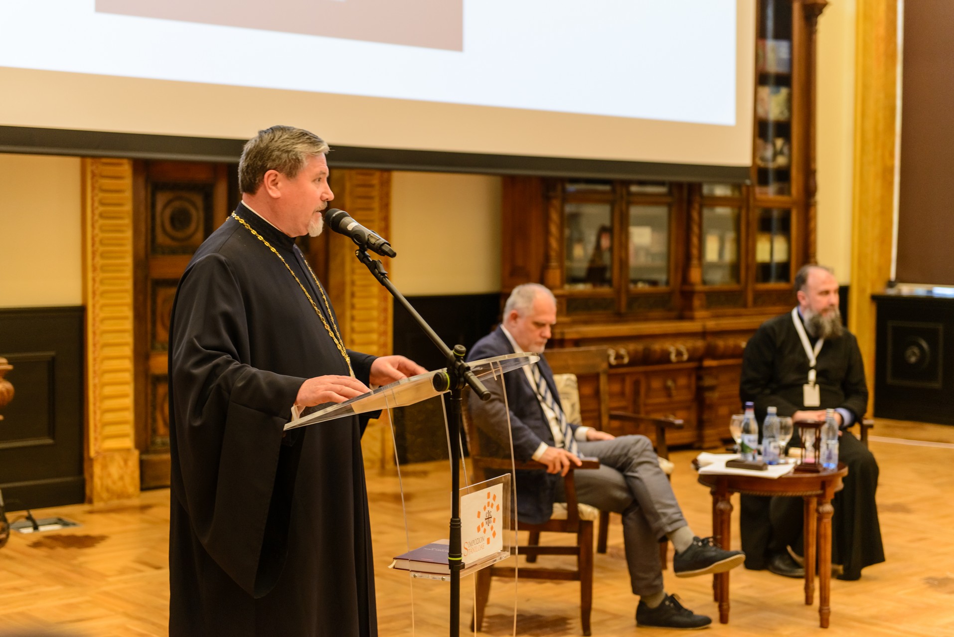 Simpozionul de la Iași: „Este nevoie de o continuă familiarizare cu ceea ce s-a întâmplat în închisori”