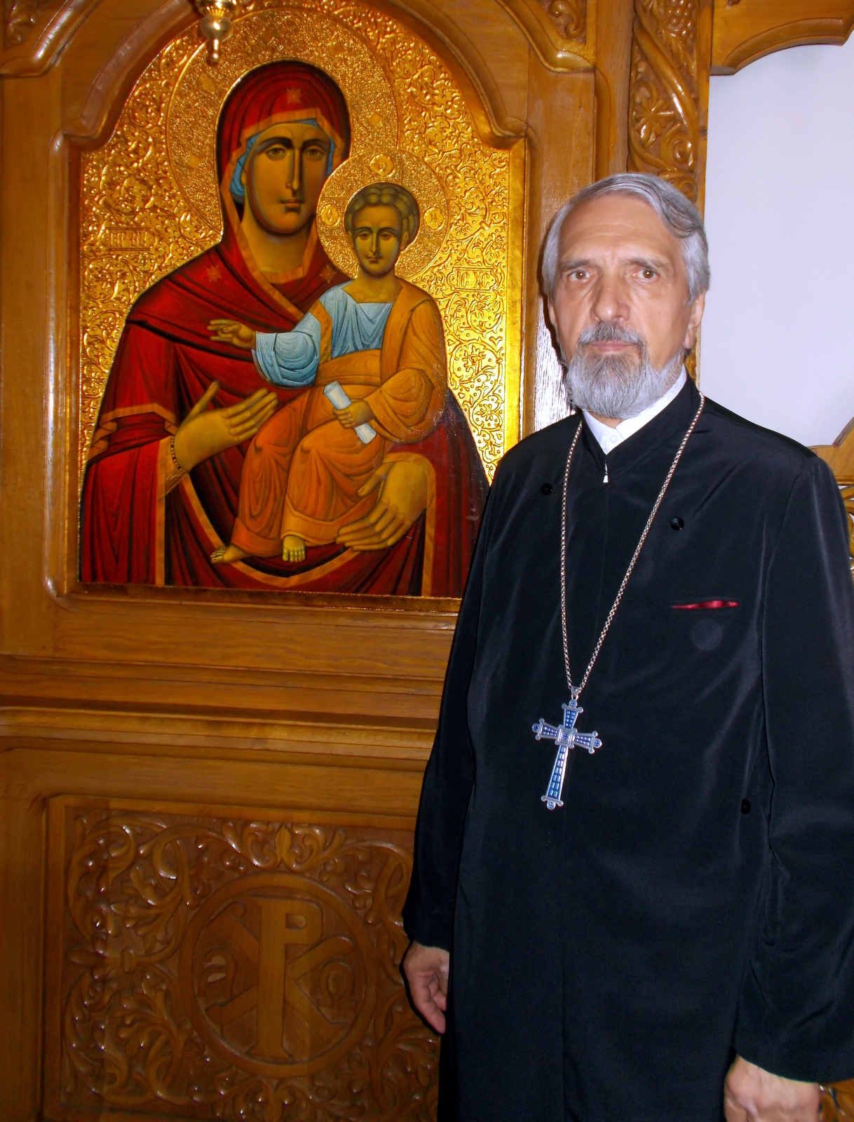 Patriarhul Justinian: „Este bine să mă considere părinte al lor pentru că și eu îi consider fii ai mei” - interviu cu părintele Traian Valdman