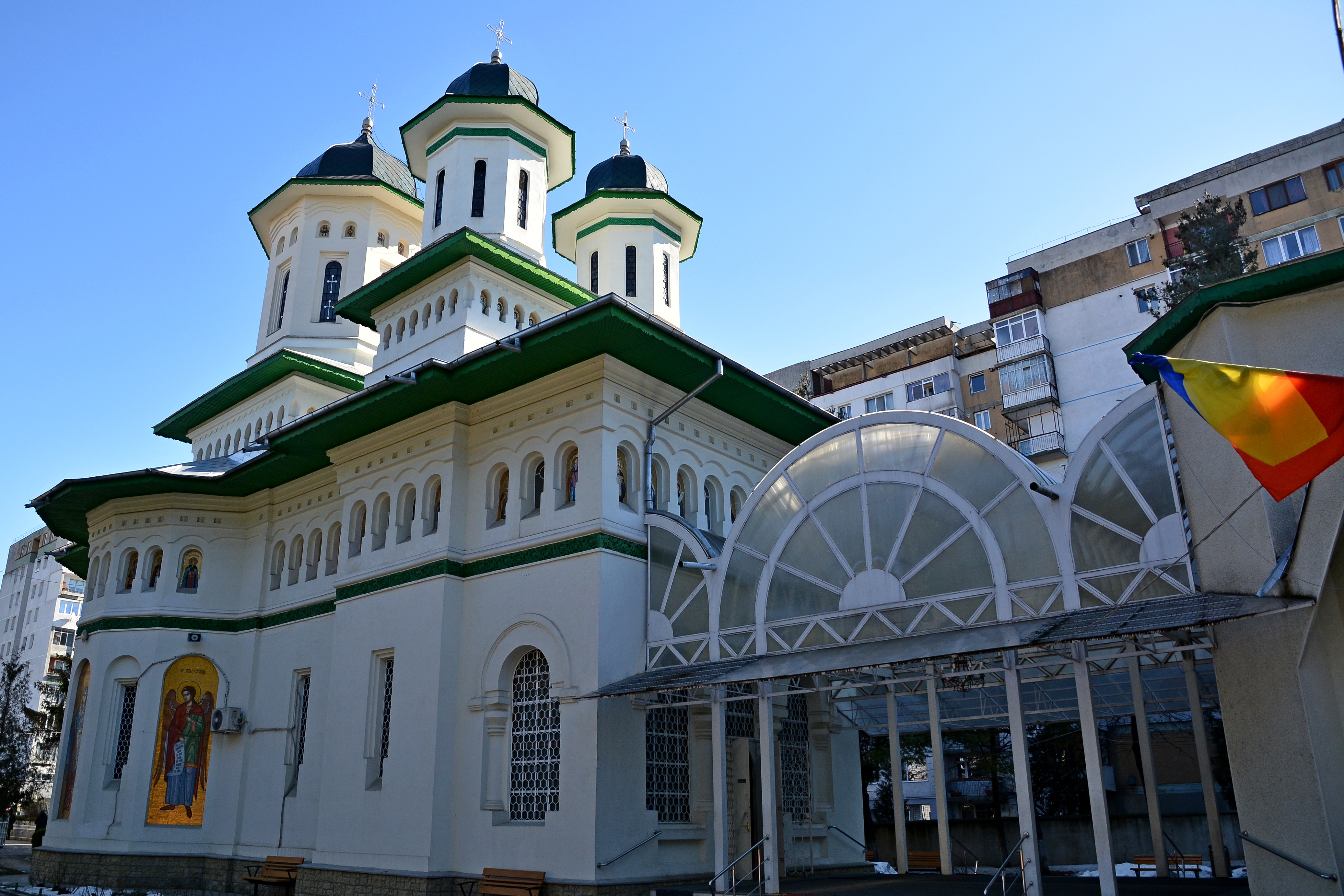 Slujire filantropică şi misionară în Parohia „Sfântul Gheorghe“ - Bacău