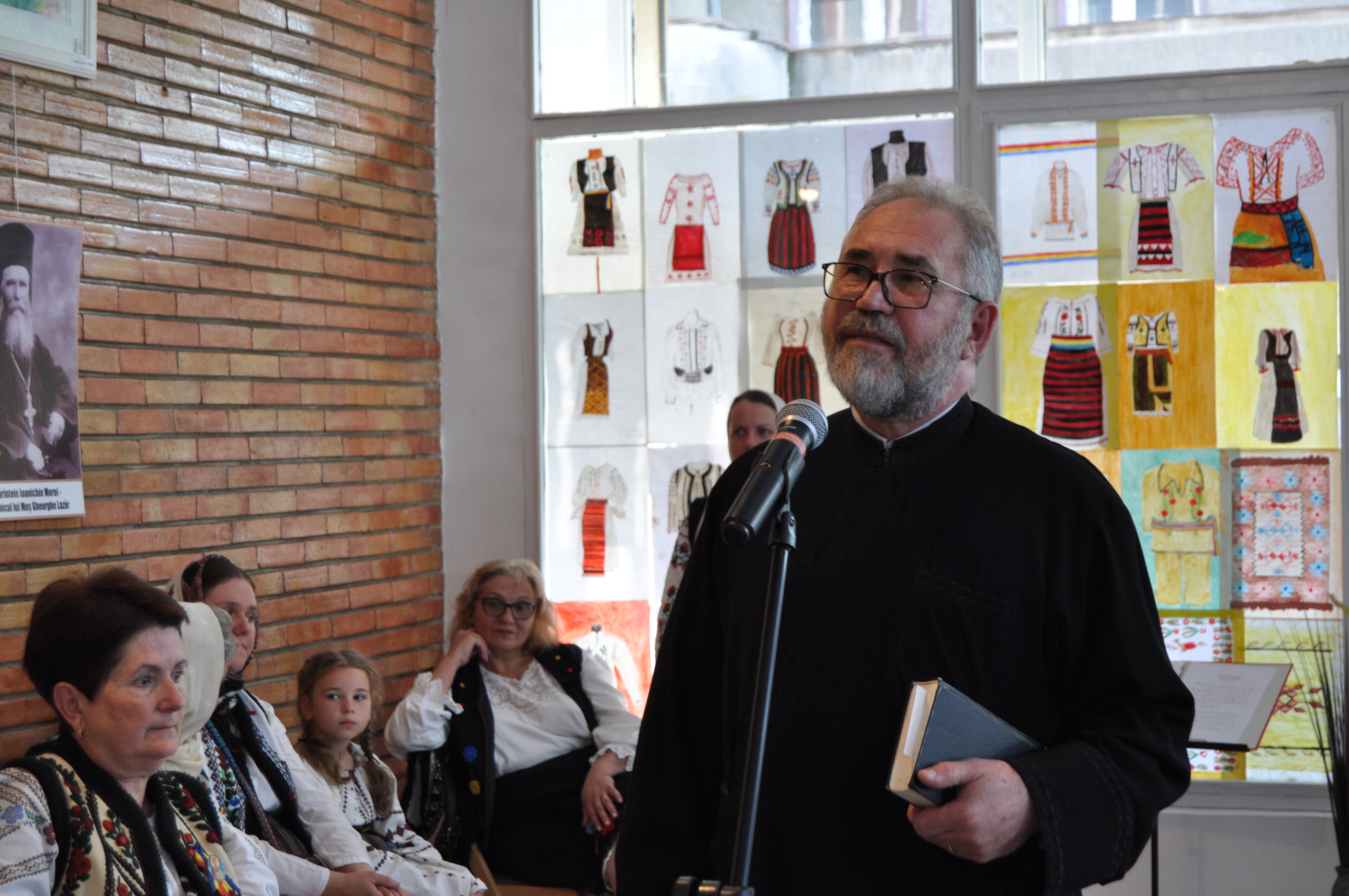 Simpozion la Piatra Neamț: „Moşul Gheorghe Lazăr ne redefineşte ca neam”