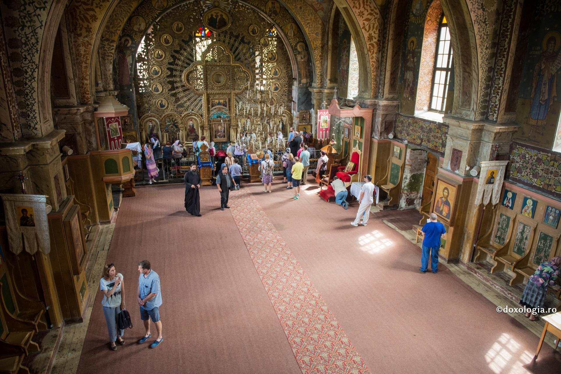 Lui Dumnezeu Îi este dor de fiecare om, nouă ne este dor de El?