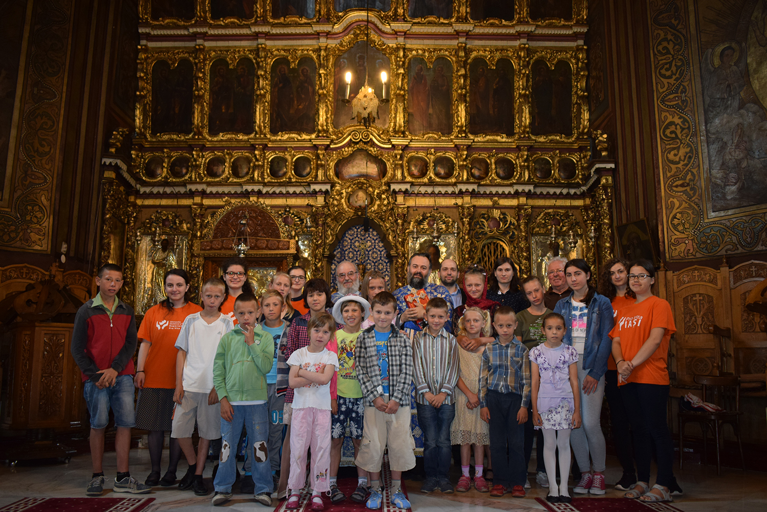 „Raze în lumină“ la prima ediţie