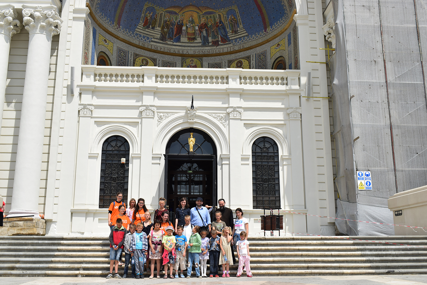 „Raze în lumină“ la prima ediţie