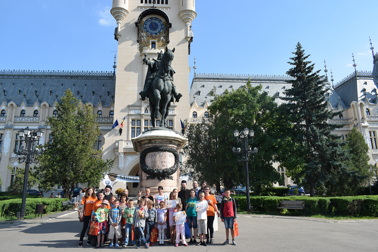 „Raze în lumină“ la prima ediţie