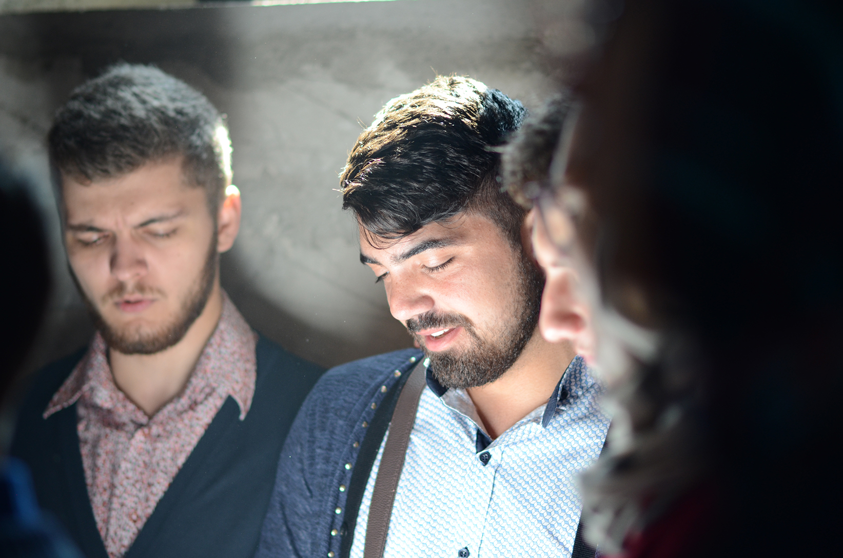 Tinerii ascoreni în misiune în satul Unguroaia Tinerii ascoreni în misiune în satul Unguroaia