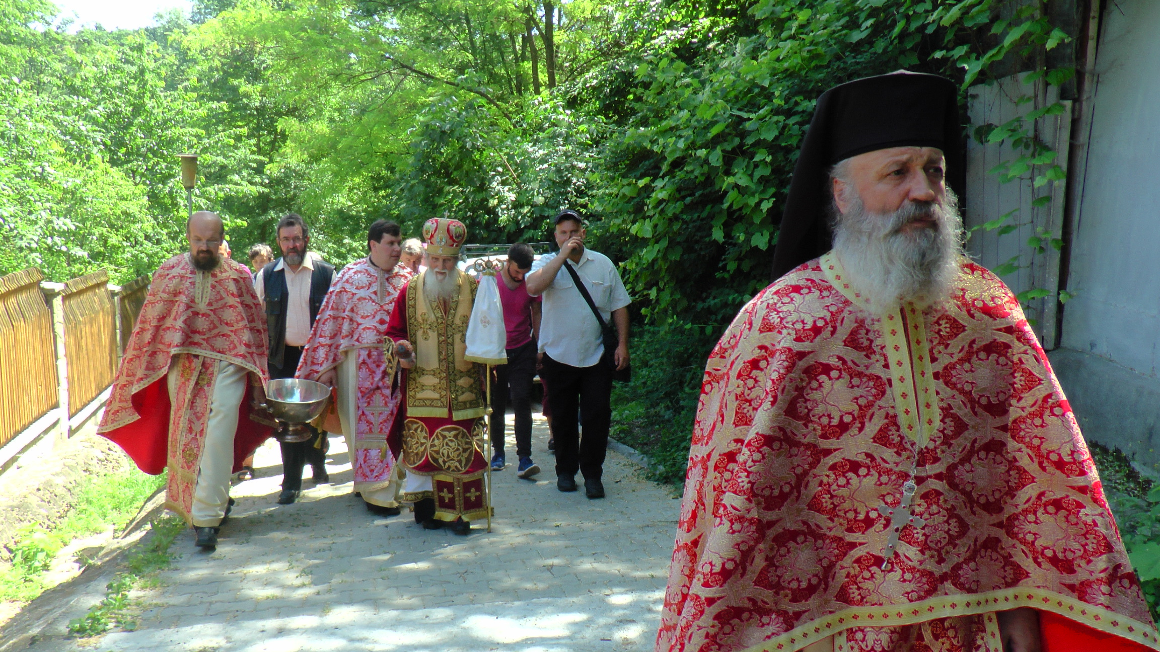 Ocrotitorul Sucevei, sărbătorit prin Liturghie arhierească și procesiune