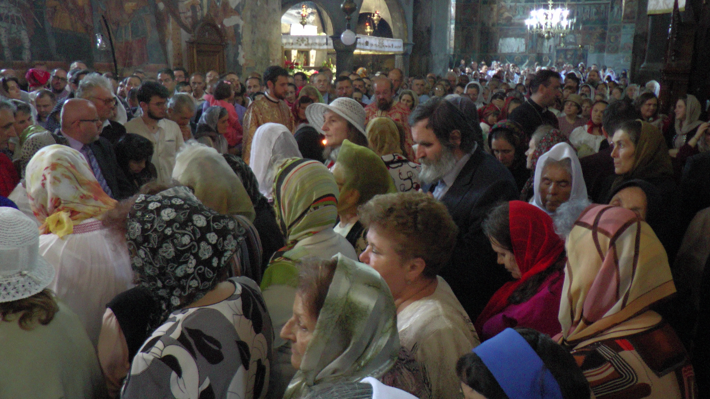 Ocrotitorul Sucevei, sărbătorit prin Liturghie arhierească și procesiune