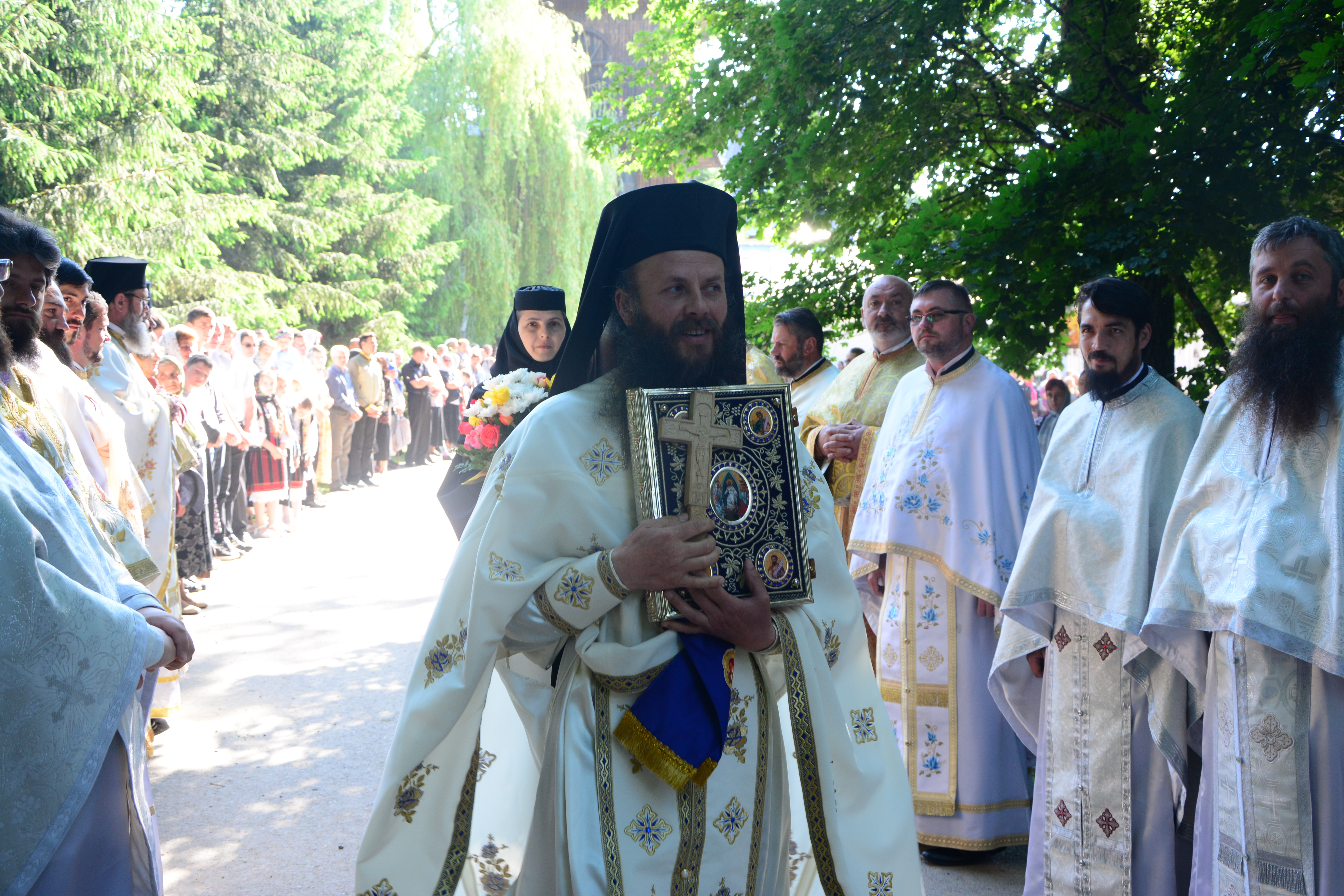 Mănăstirea Guranda din Botoșani și-a serbat hramul prin Liturghie arhierească