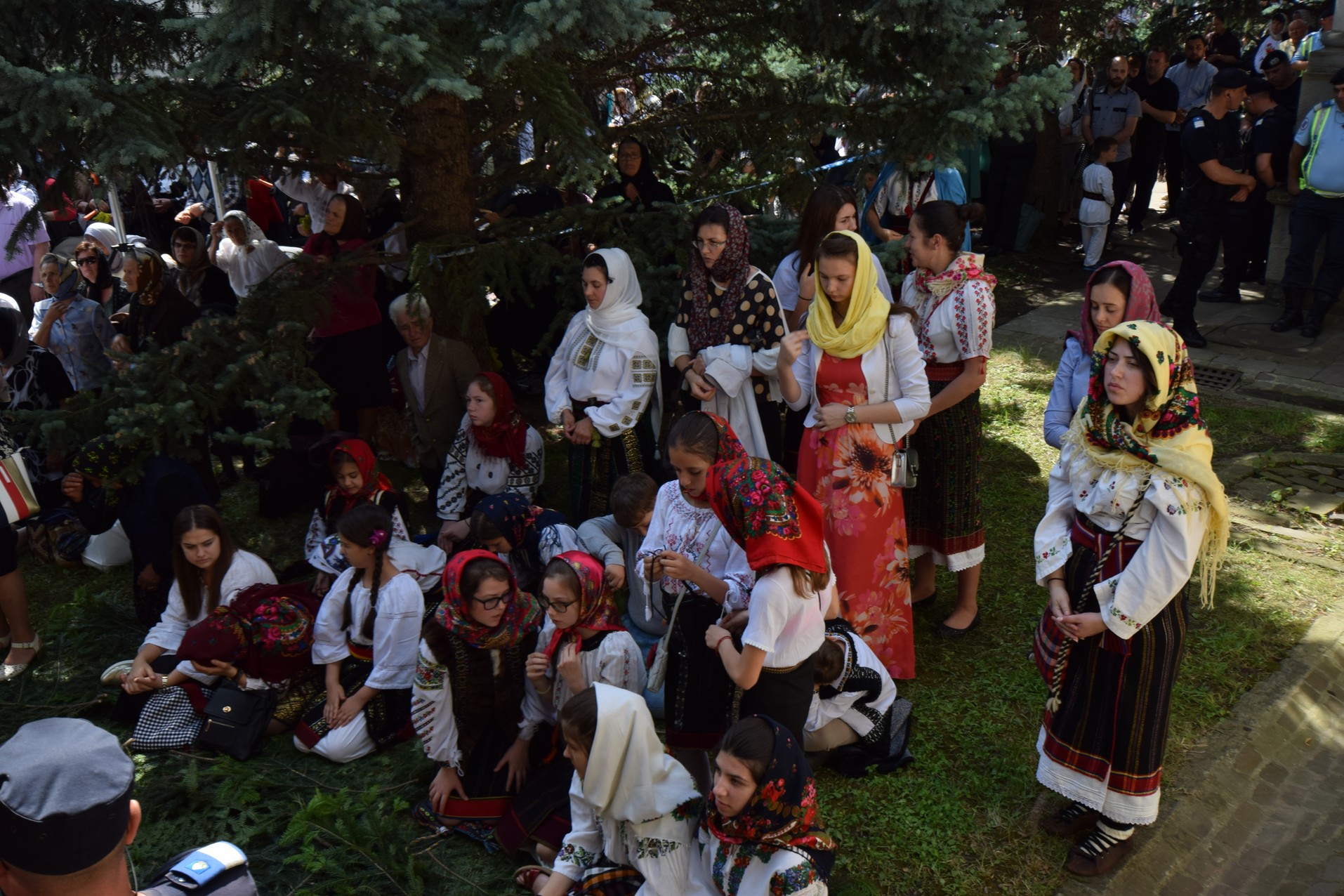 20.000 de pelerini s-au întâlnit cu Sfântul Ioan cel Nou la Suceava (GALERIE FOTO)