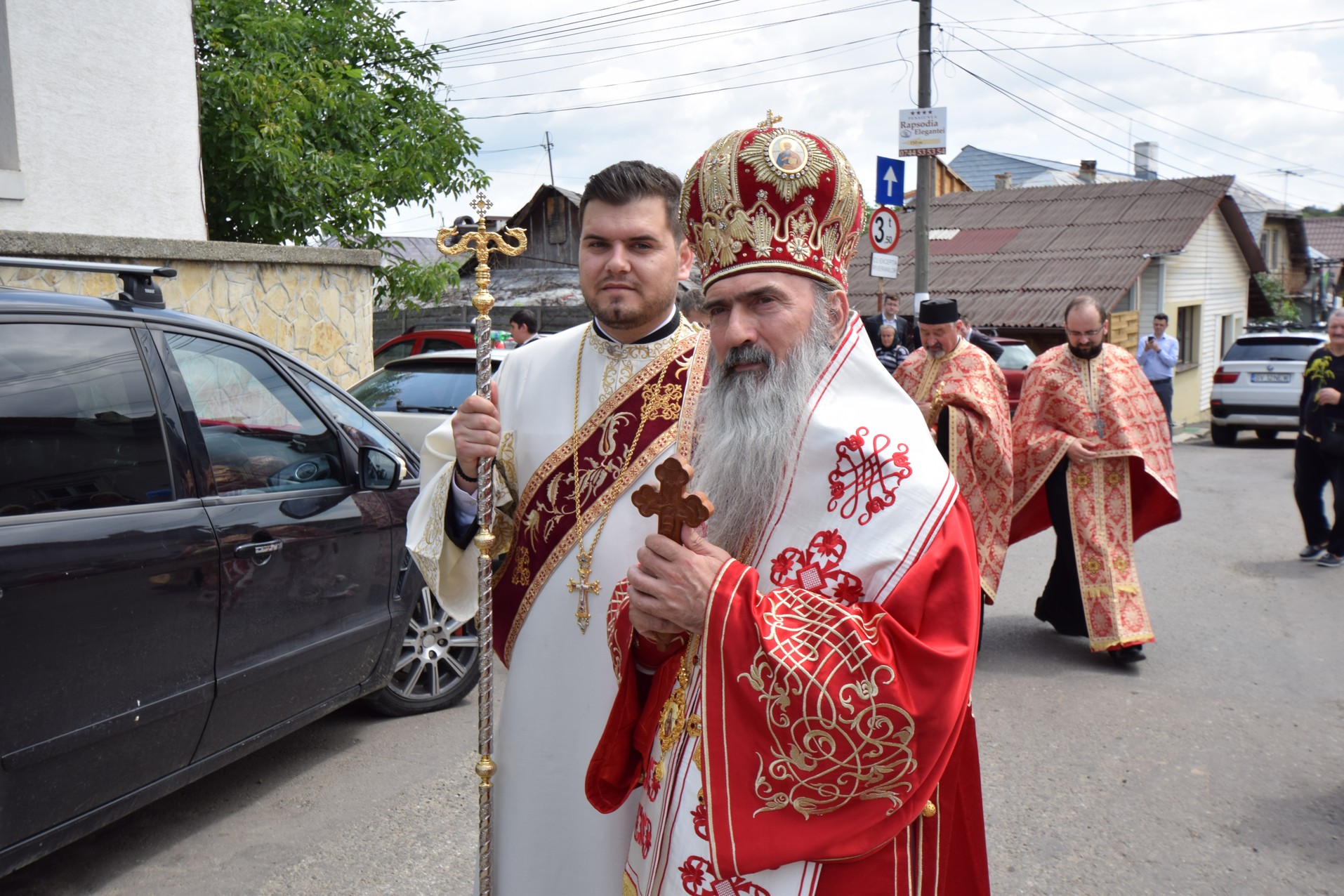 20.000 de pelerini s-au întâlnit cu Sfântul Ioan cel Nou la Suceava (GALERIE FOTO)