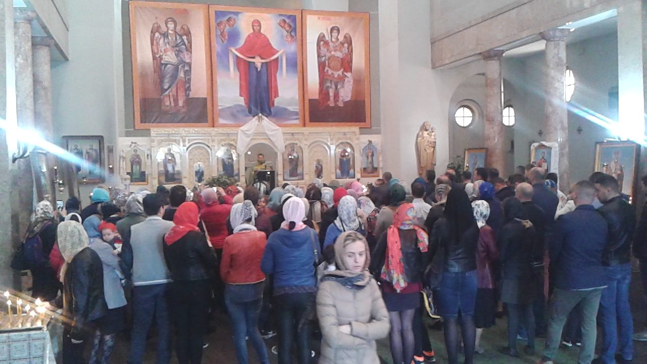 Vizită arhierească în Parohia Torino IV