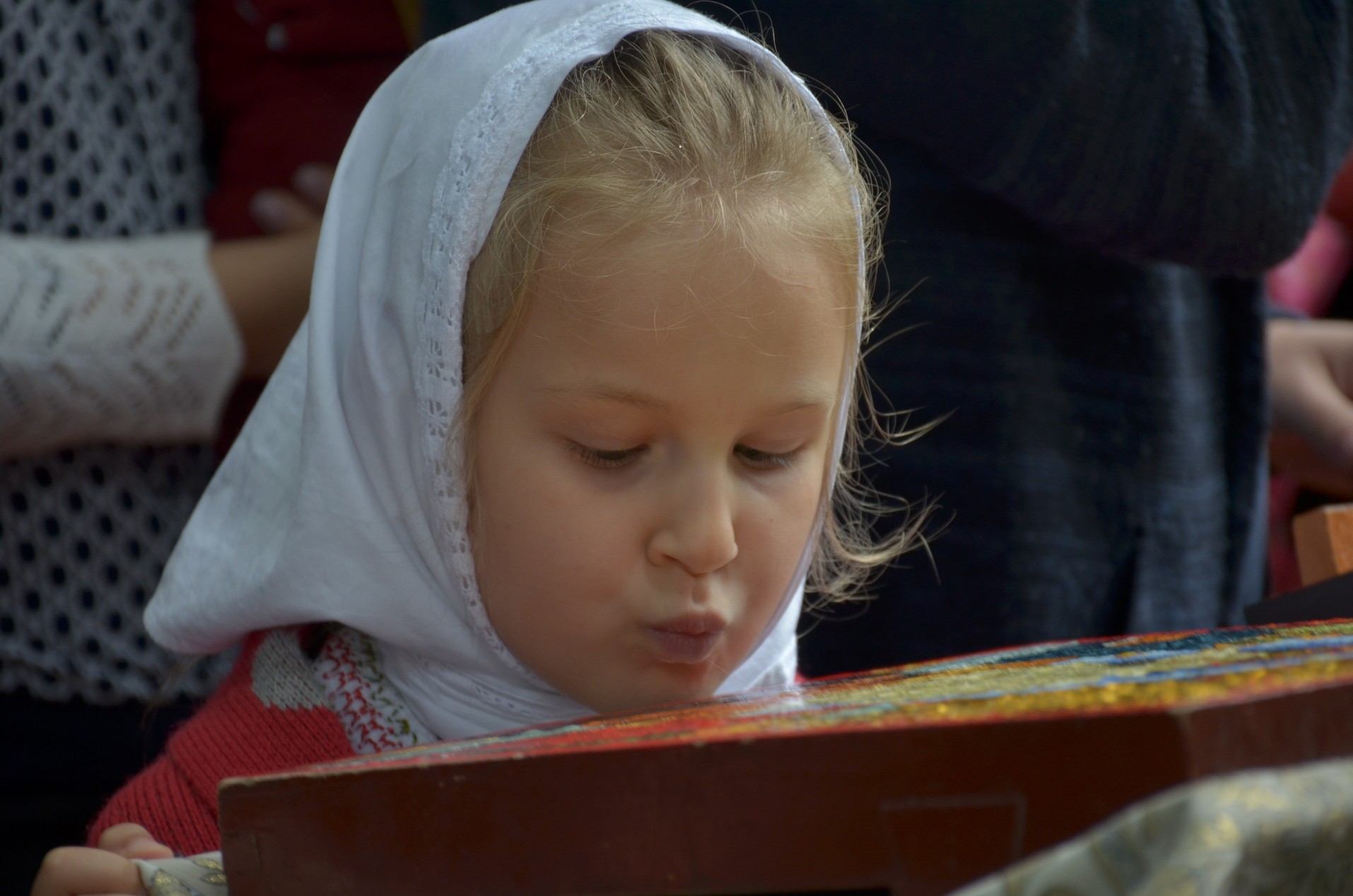 Sfinții Români, sărbătoriți la Mănăstirea Bucium prin Liturghie arhierească
