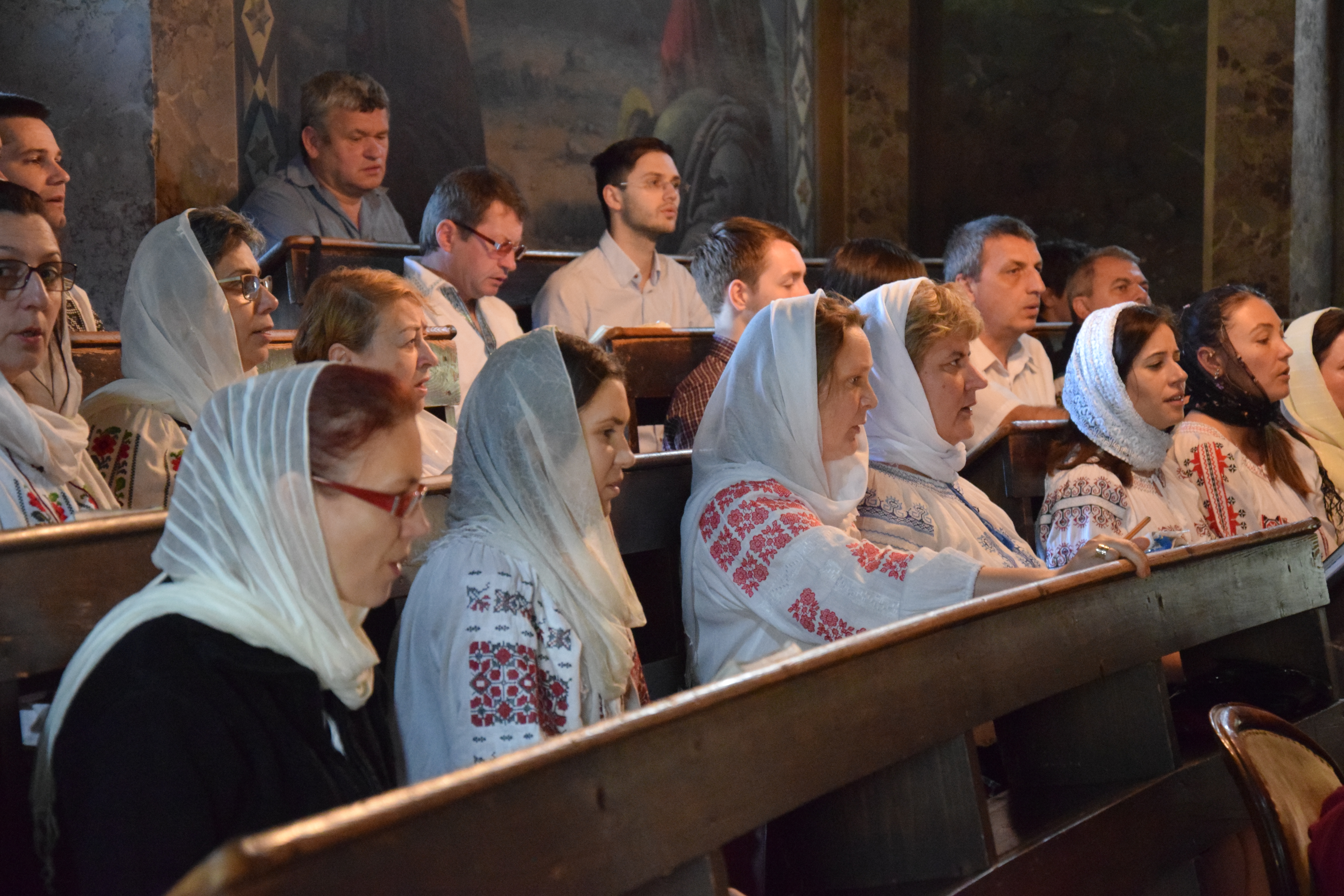 Sărbătoarea Rusaliilor la Catedrala mitropolitană din Iași: „Duhul Sfânt vine în viața omului care are smerenie și rugăciune”