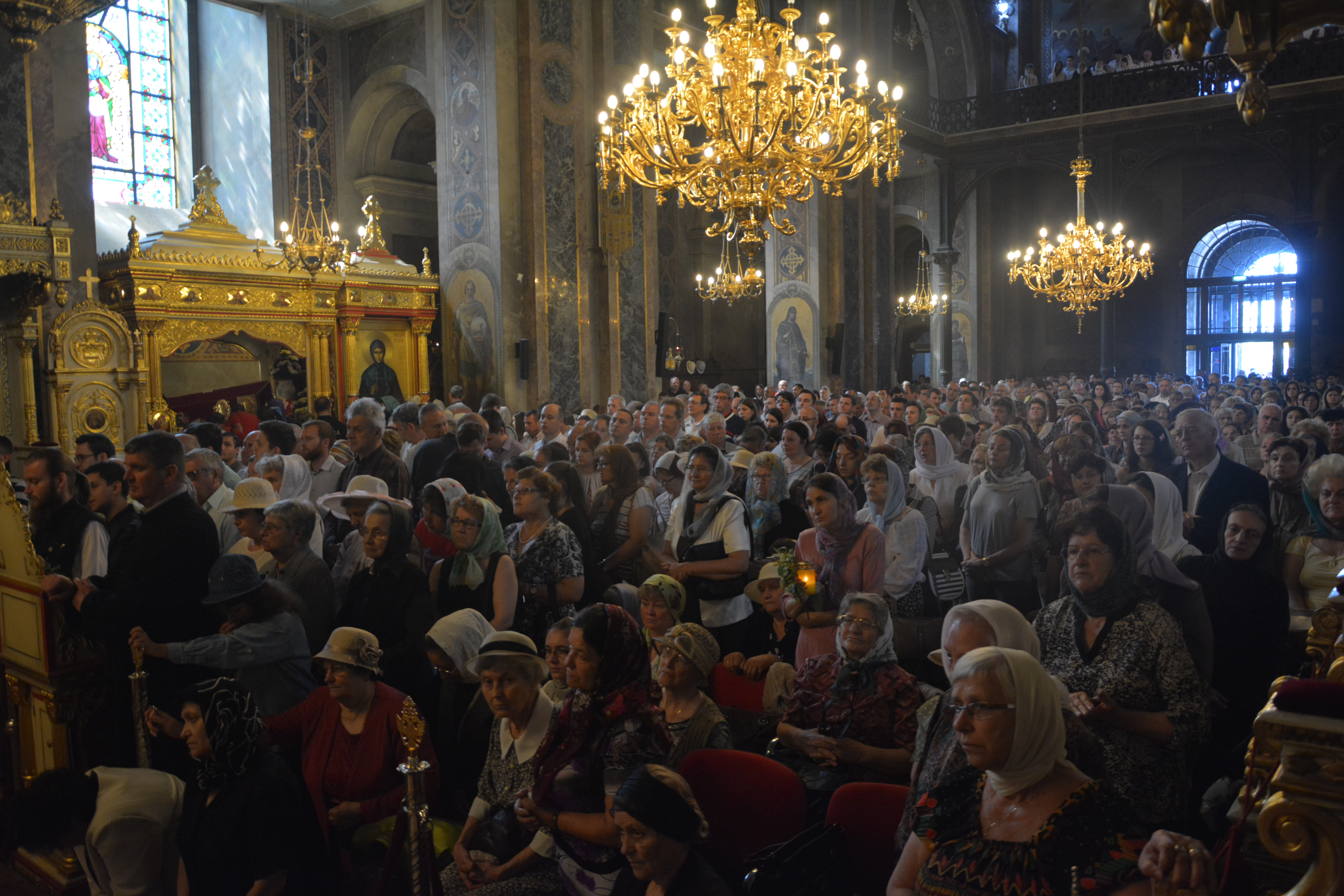 Sărbătoarea Rusaliilor la Catedrala mitropolitană din Iași: „Duhul Sfânt vine în viața omului care are smerenie și rugăciune”