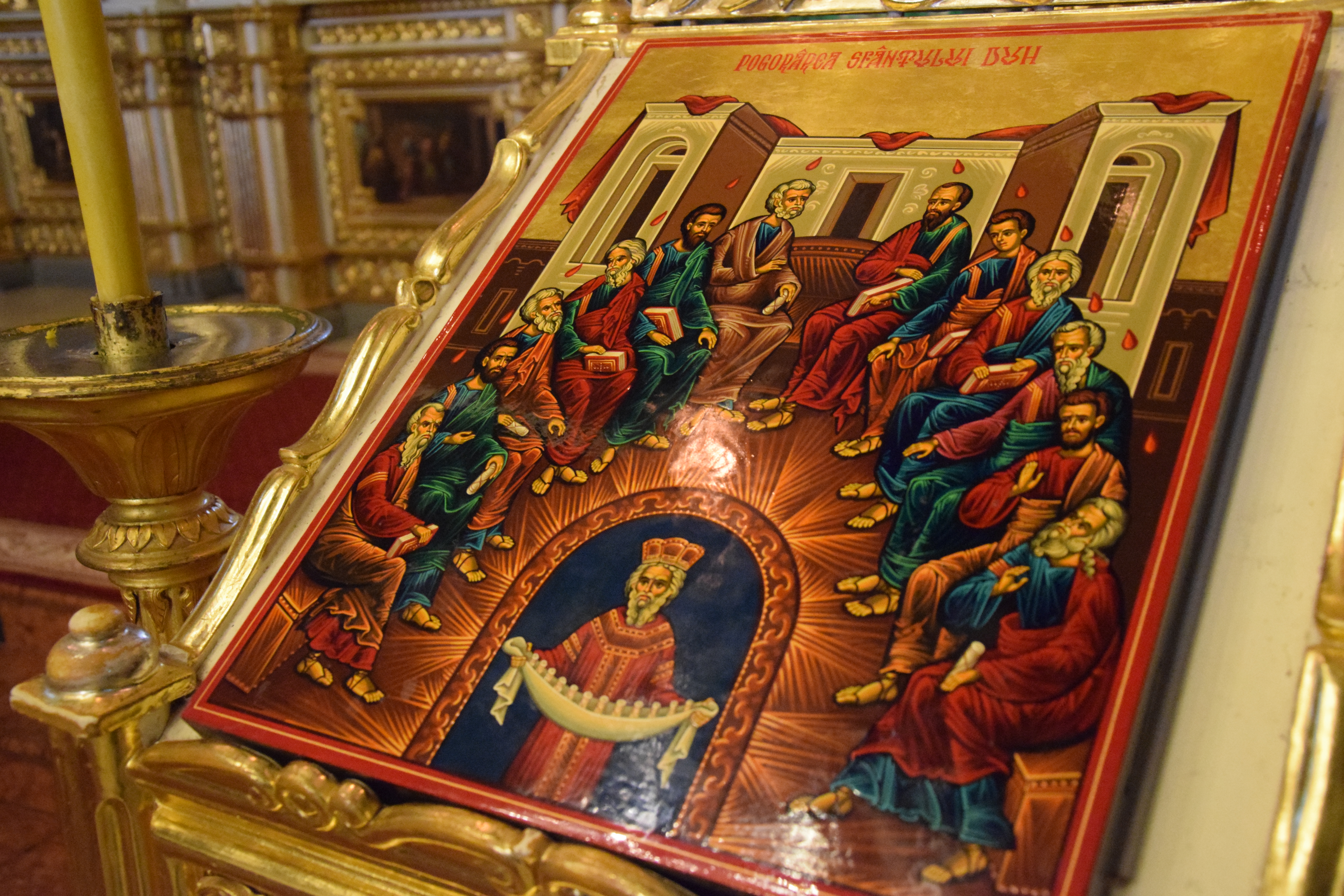 Sărbătoarea Rusaliilor la Catedrala mitropolitană din Iași: „Duhul Sfânt vine în viața omului care are smerenie și rugăciune”