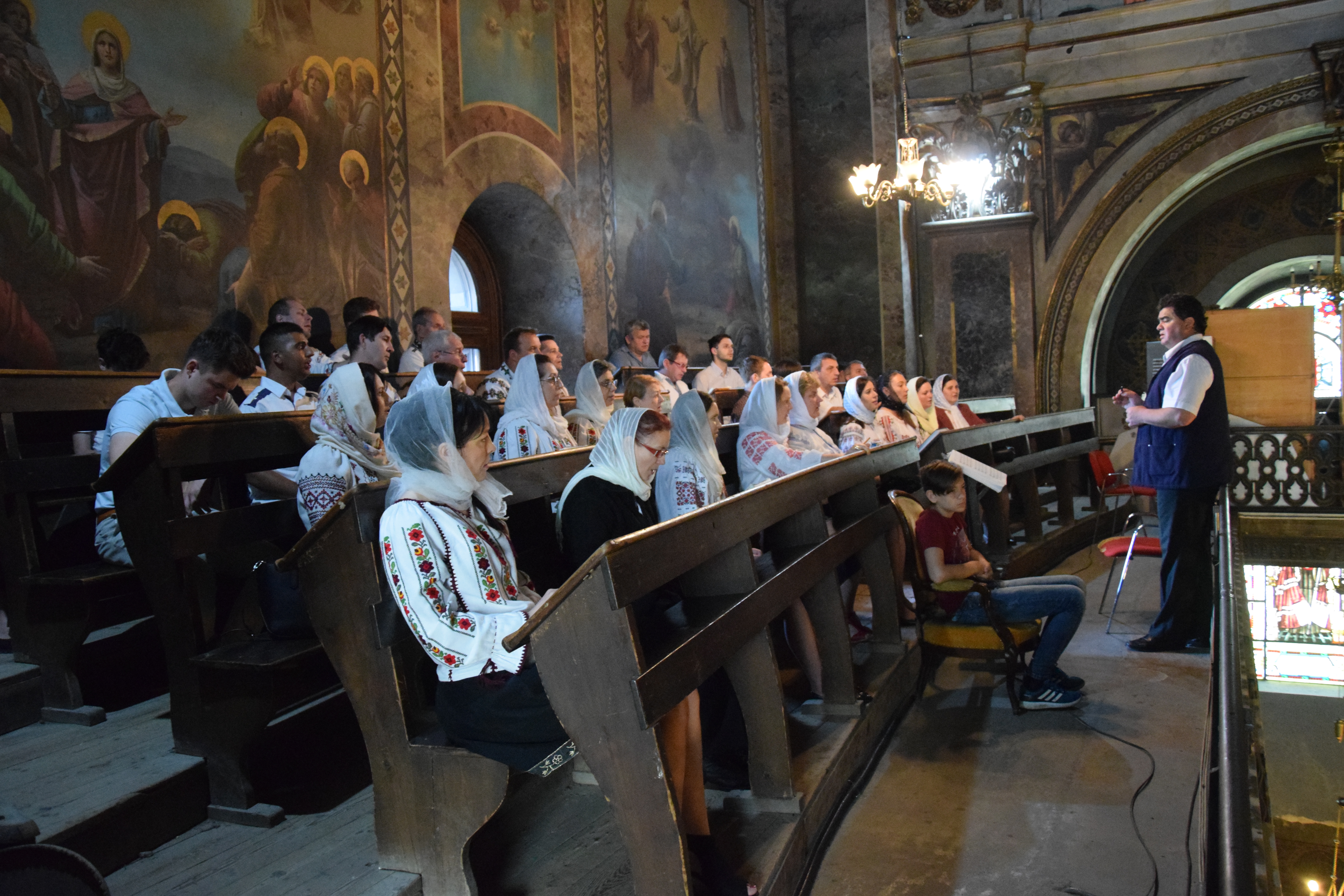 Sărbătoarea Rusaliilor la Catedrala mitropolitană din Iași: „Duhul Sfânt vine în viața omului care are smerenie și rugăciune”