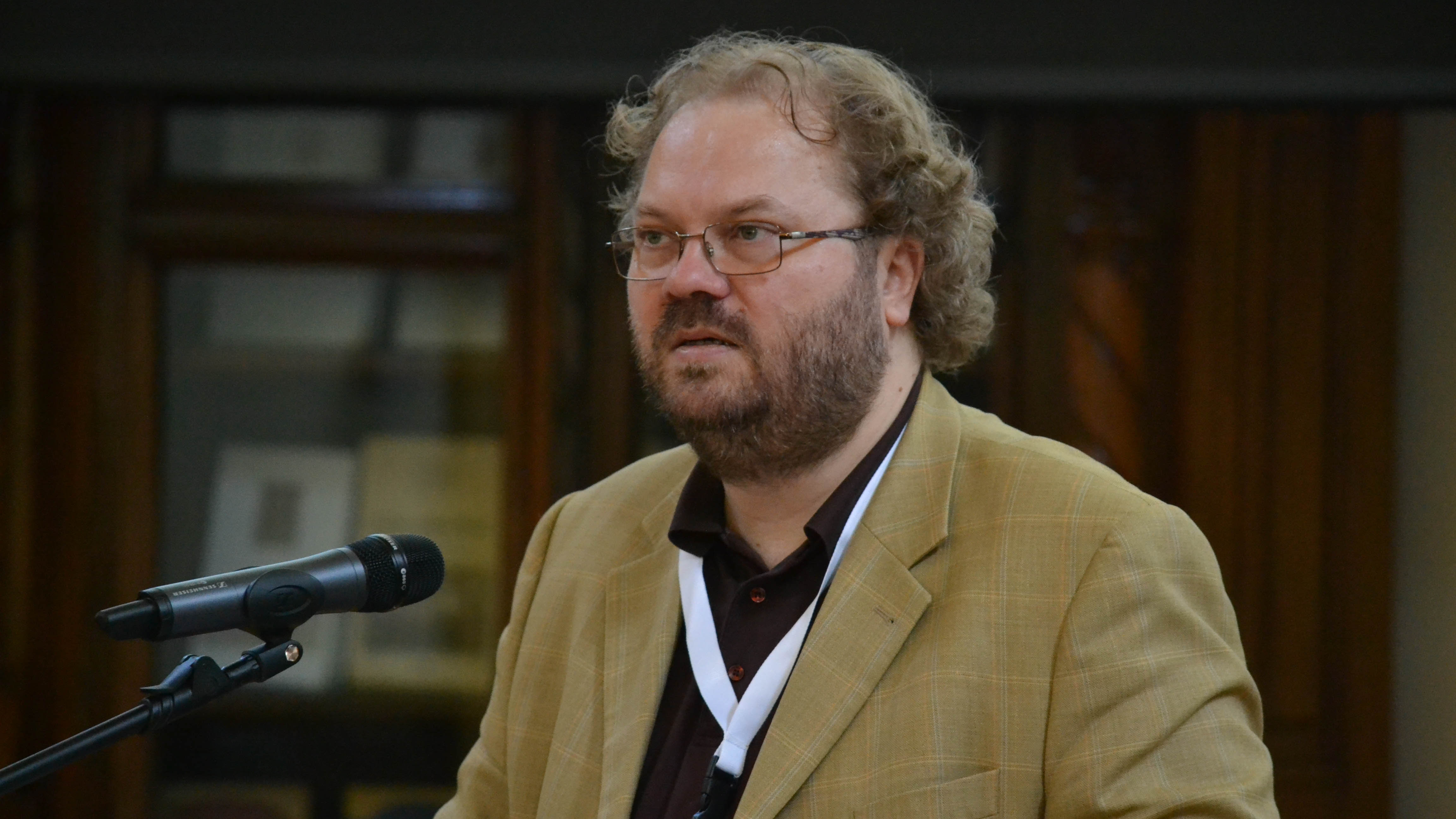 (Video) Biserica în comunism. Adaptare, rezistență, sfințenie – conf. dr. Radu Preda