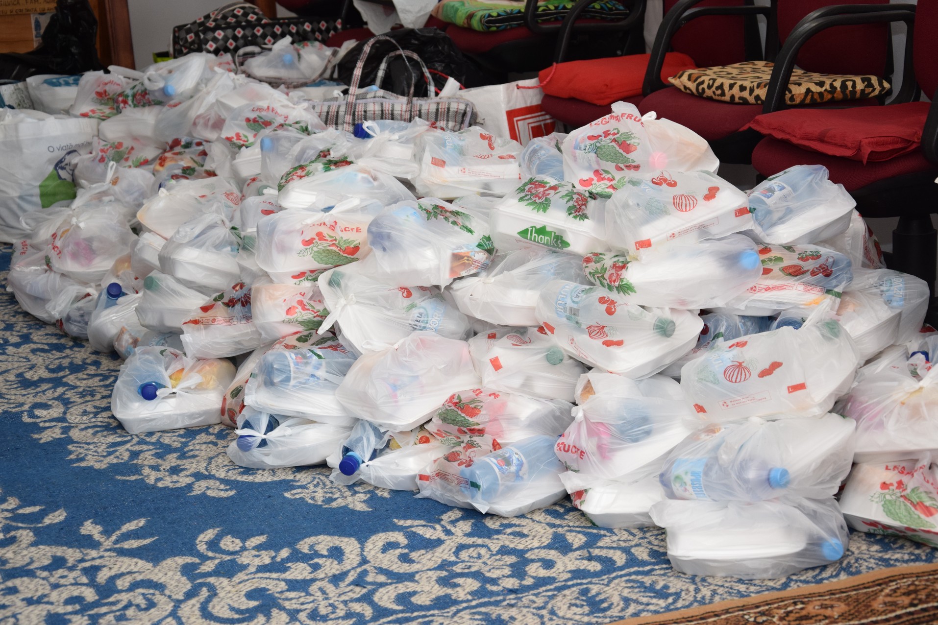 Biserica „Duminica Tuturor Sfinților” din satul Stânca, sfințită de IPS Mitropolit Teofan (GALERIE FOTO) Biserica „Duminica Tuturor Sfinților” din satul Stânca, sfințită de IPS Mitropolit Teofan (GALERIE FOTO)