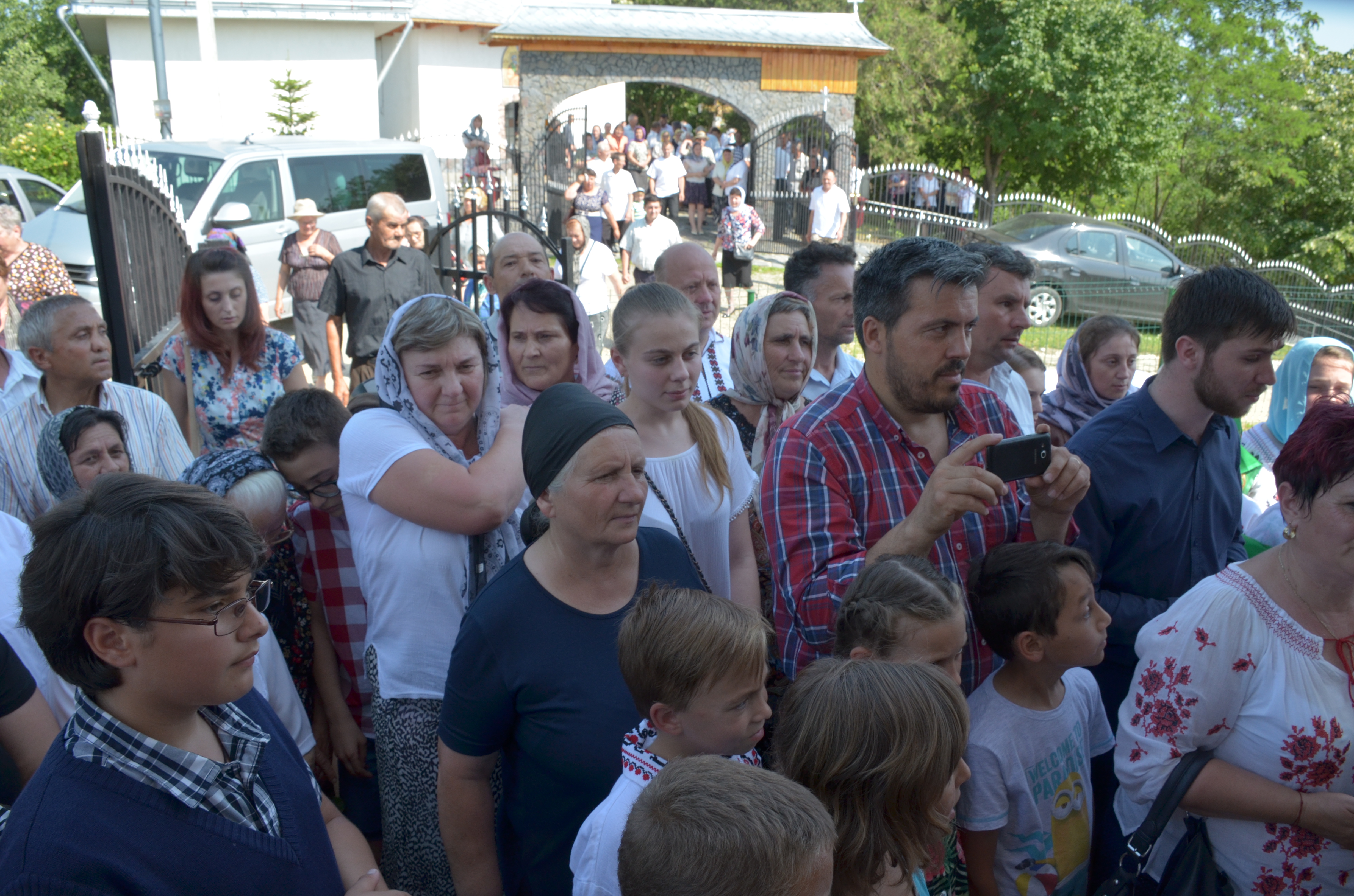 Sfinţire de casă parohială la Răchiţi - Botoşani Sfinţire de casă parohială la Răchiţi - Botoşani