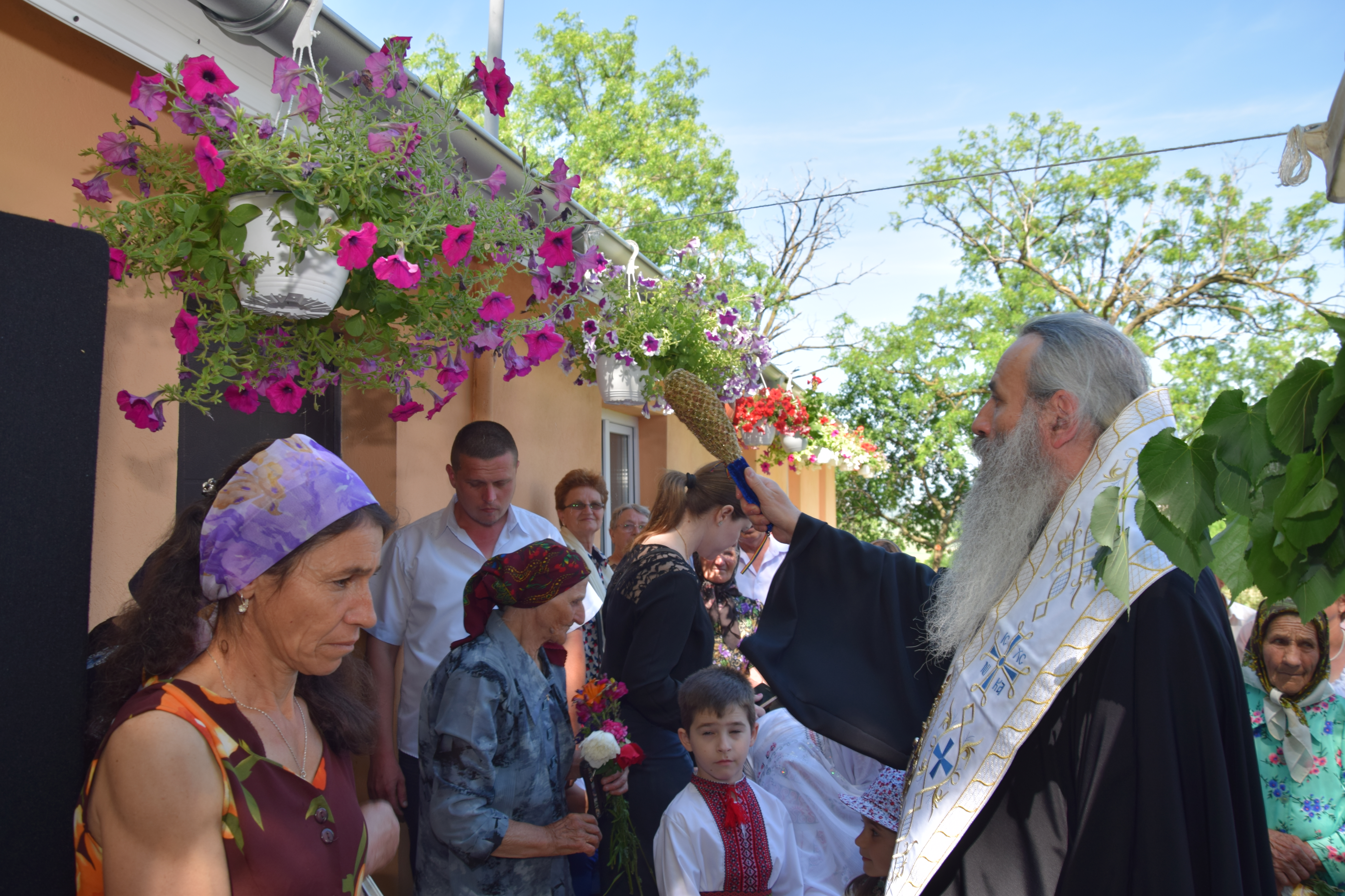 Sfințire de casă socială în Parohia Coada Stâncii Sfințire de casă socială în Parohia Coada Stâncii