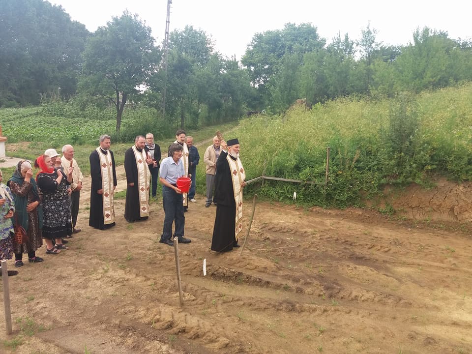 Sfinţire de loc pentru casă parohială, la Homiceni