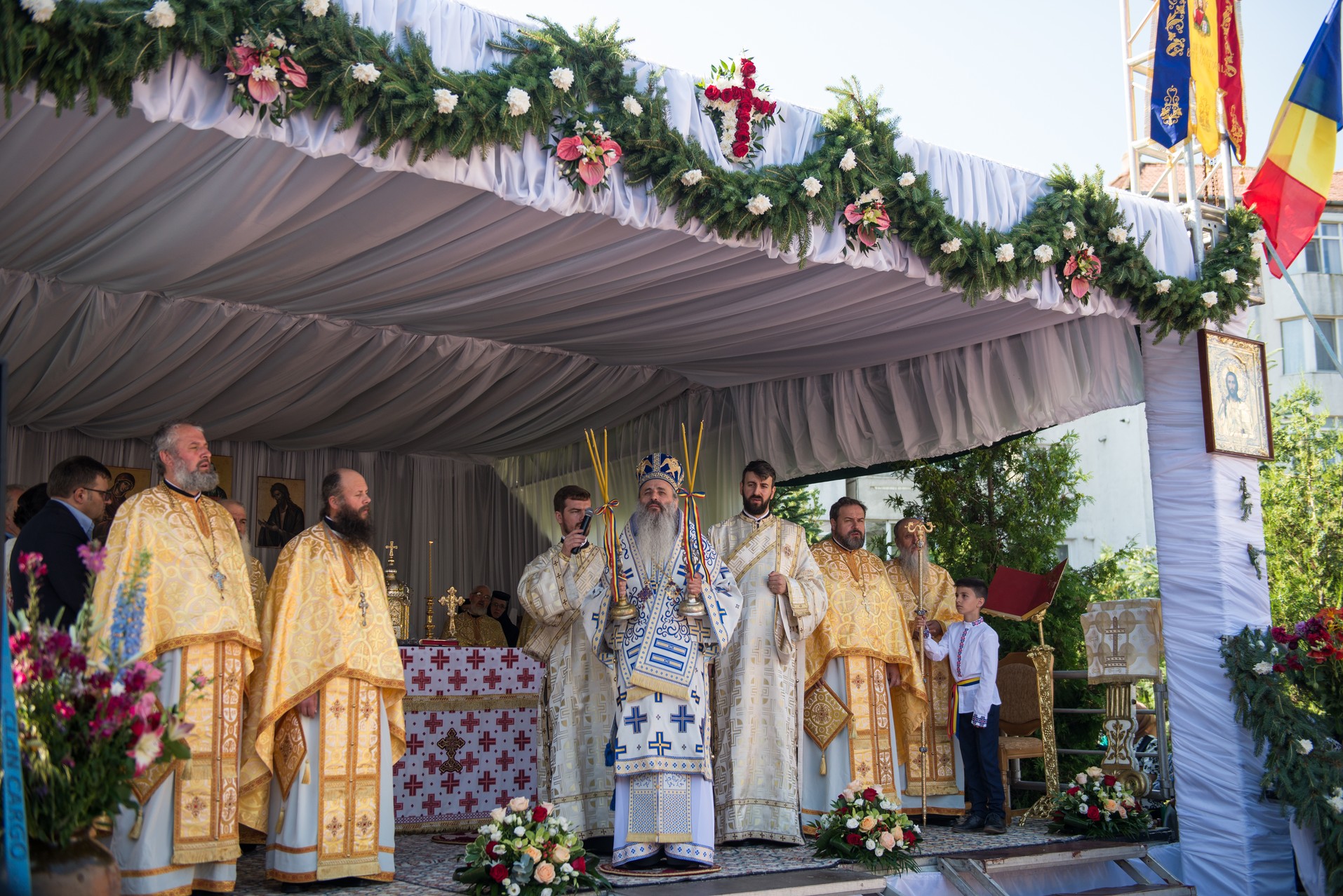 Pictura Bisericii „Sfântul Ioan Botezătorul” din Botoşani, sfinţită de IPS Mitropolit Teofan
