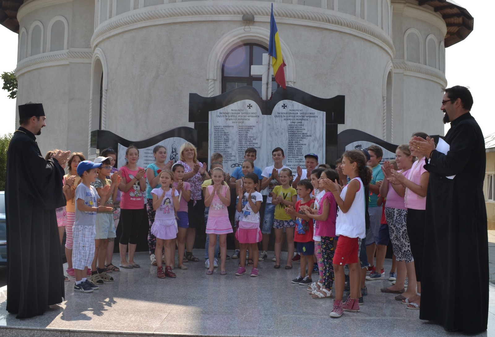 Lansarea proiectului „Şcoală de vară - prilej de bucurie şi întâlnire cu Hristos“ Lansarea proiectului „Şcoală de vară - prilej de bucurie şi întâlnire cu Hristos“