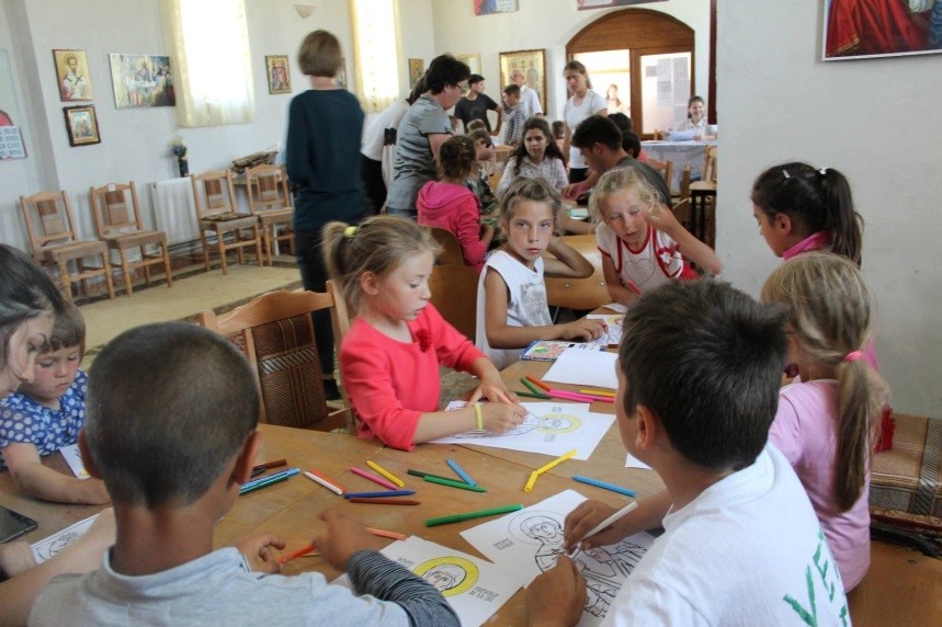 Membri ai ATOV, la hramul Parohiei Telejna