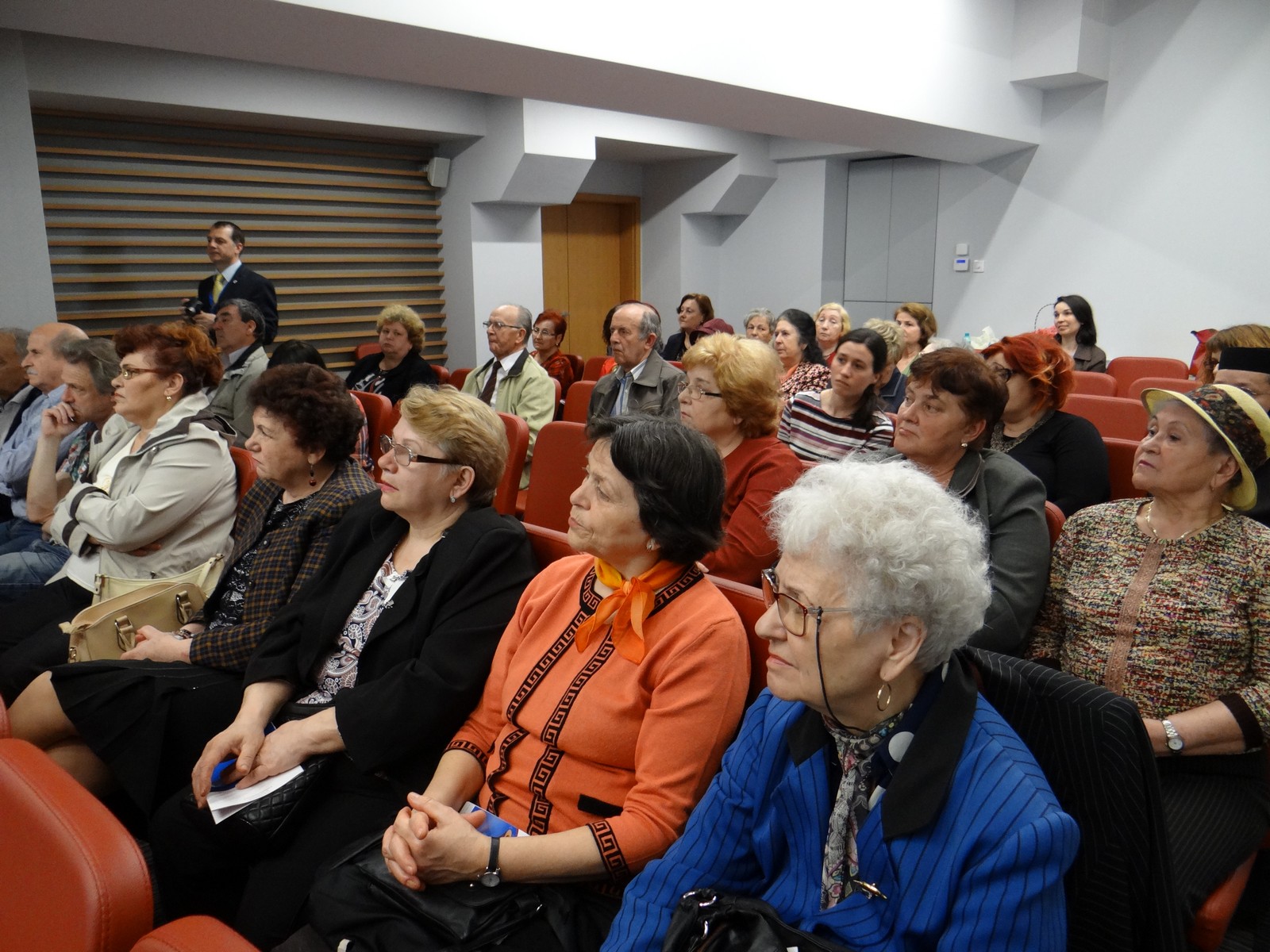 Ziua mondială de conştientizare a abuzului faţă de vârstnici