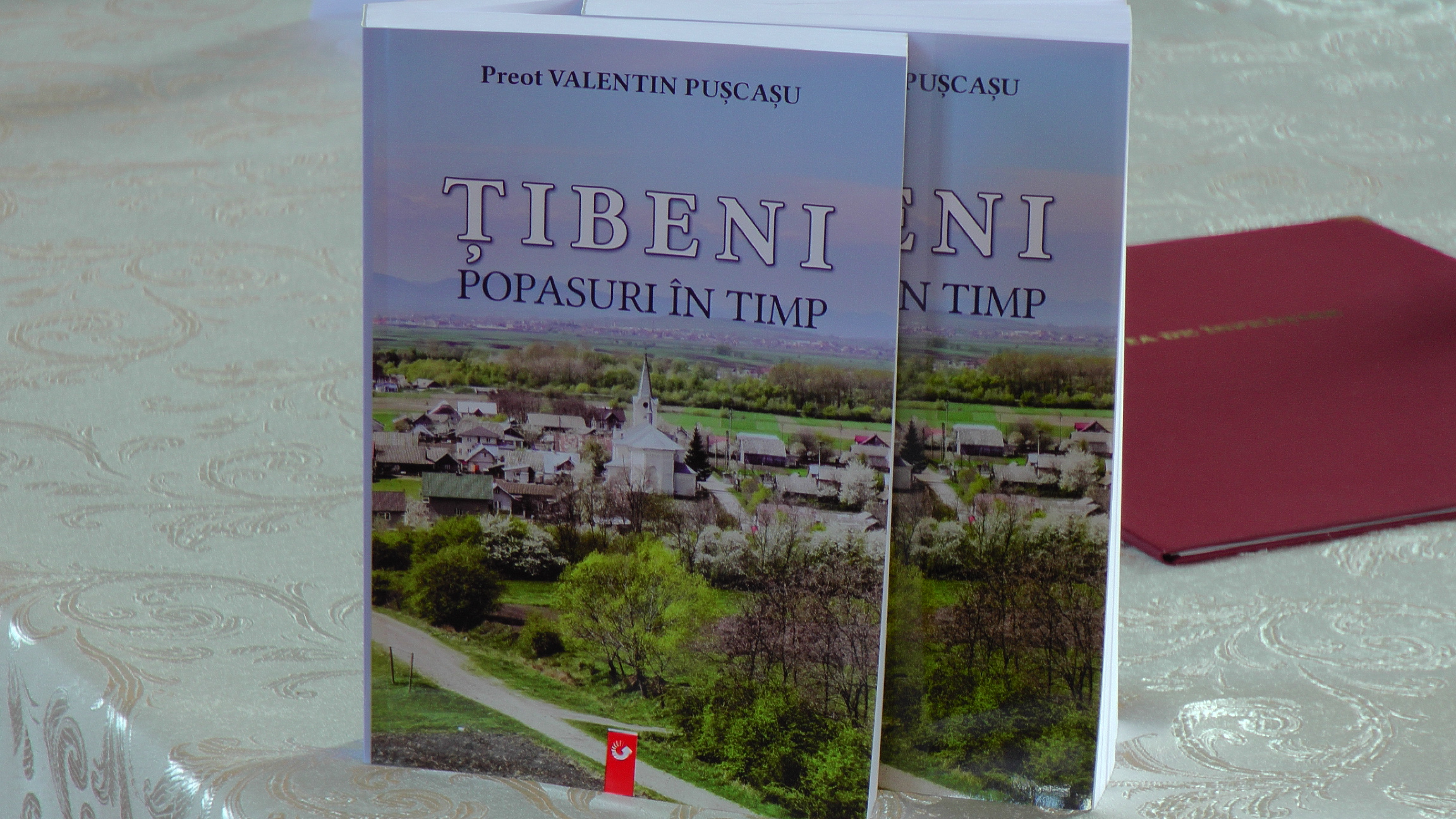 Slujire arhierească şi eveniment cultural în Parohia Ţibeni, Suceava