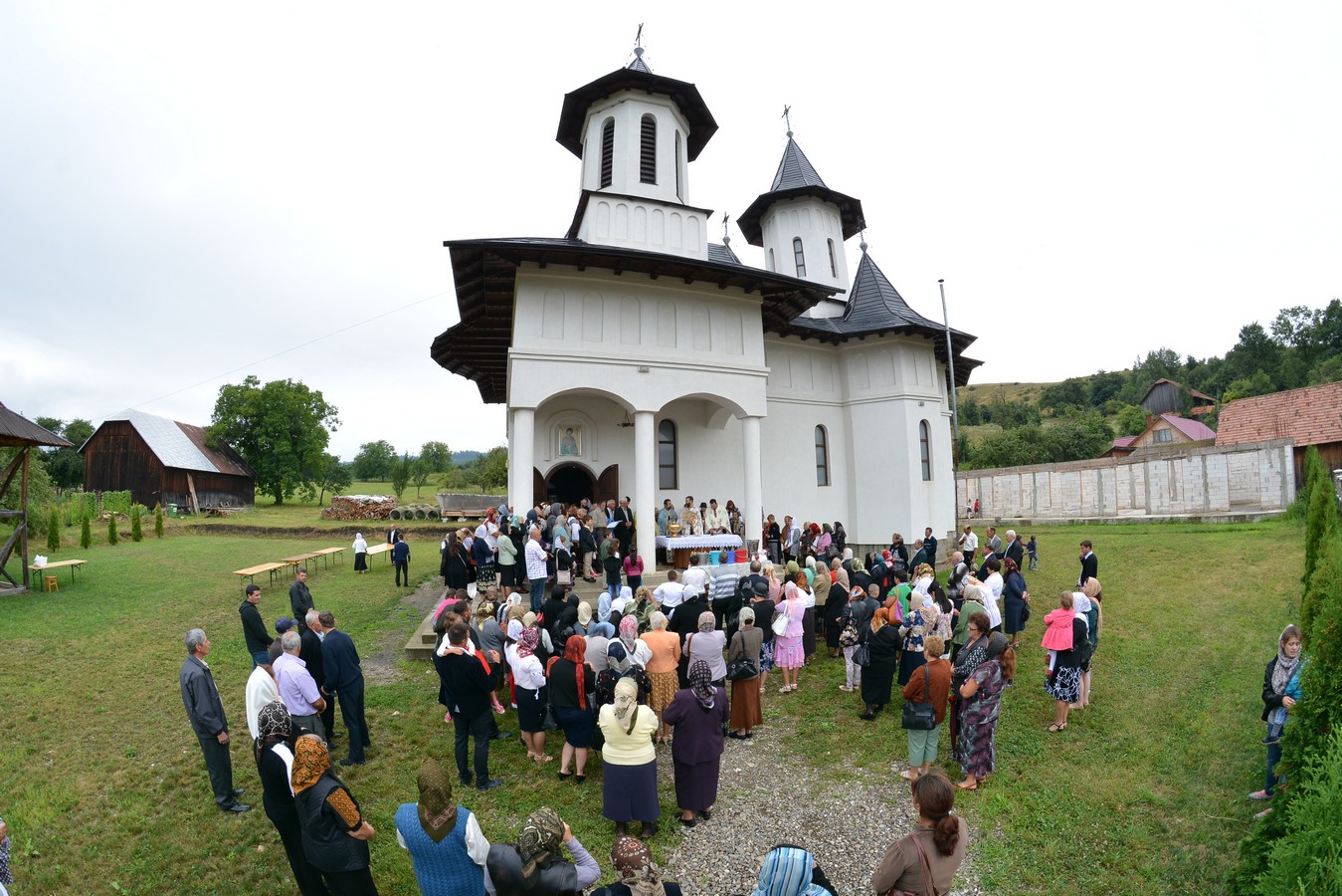 Foto: Constantin Ciofu „Sfântul Pantelimon este o mare nădejde pentru noi“