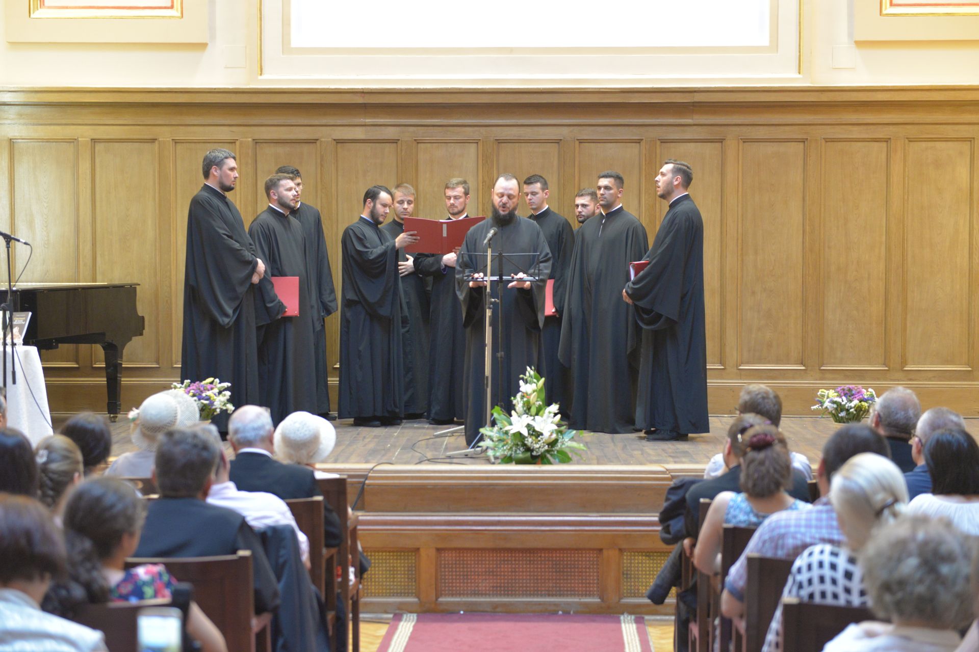 Concert de muzică psaltică și lansare de carte în cadrul Festivalului - Concurs Coral Internațional pentru Tineret „Gavriil Musicescu” Concert de muzică psaltică și lansare de carte în cadrul Festivalului - Concurs Coral Internațional pentru Tineret „Gavriil Musicescu”