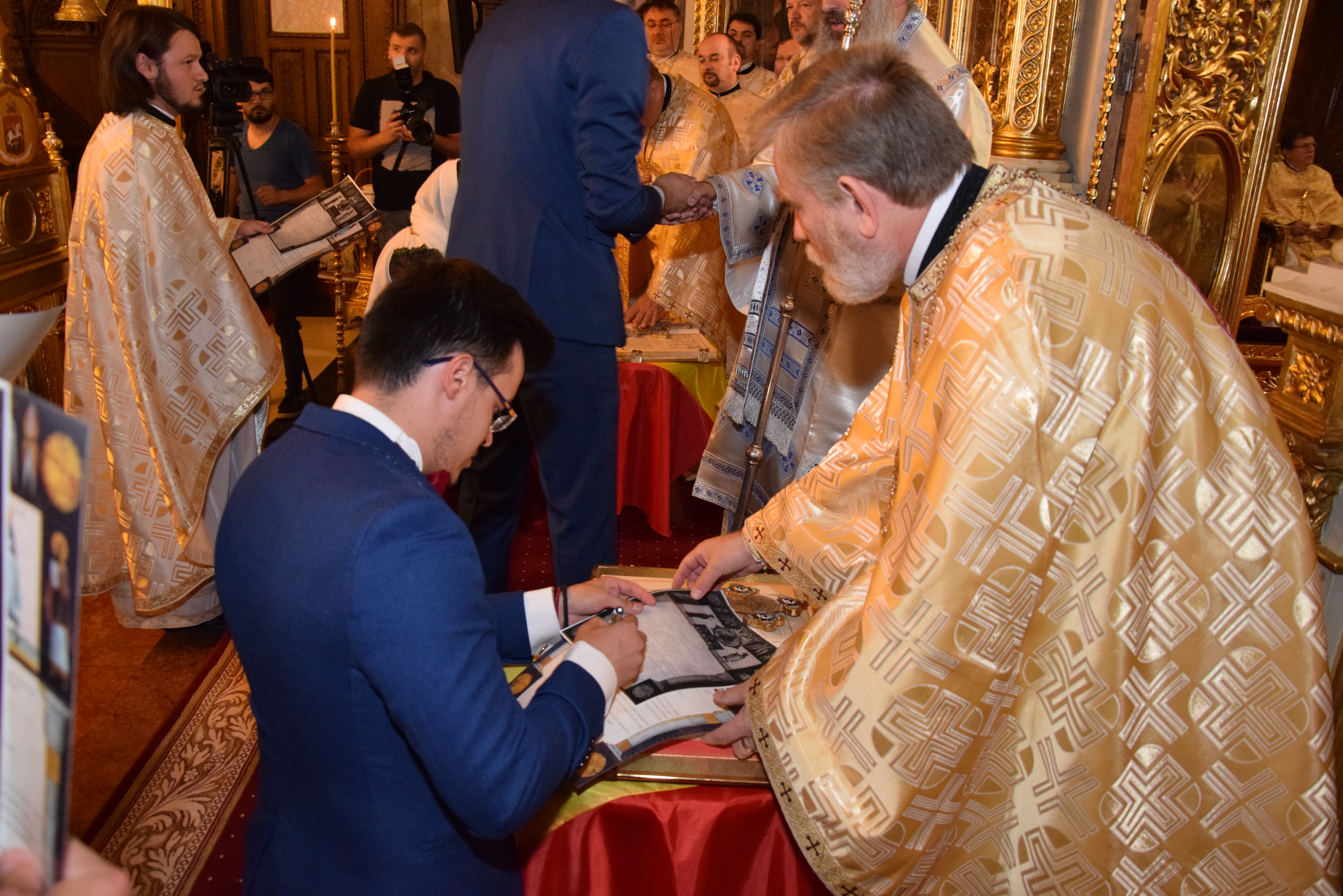 Jurământ de credință și curs festiv la Facultatea de Teologie Ortodoxă din Iași