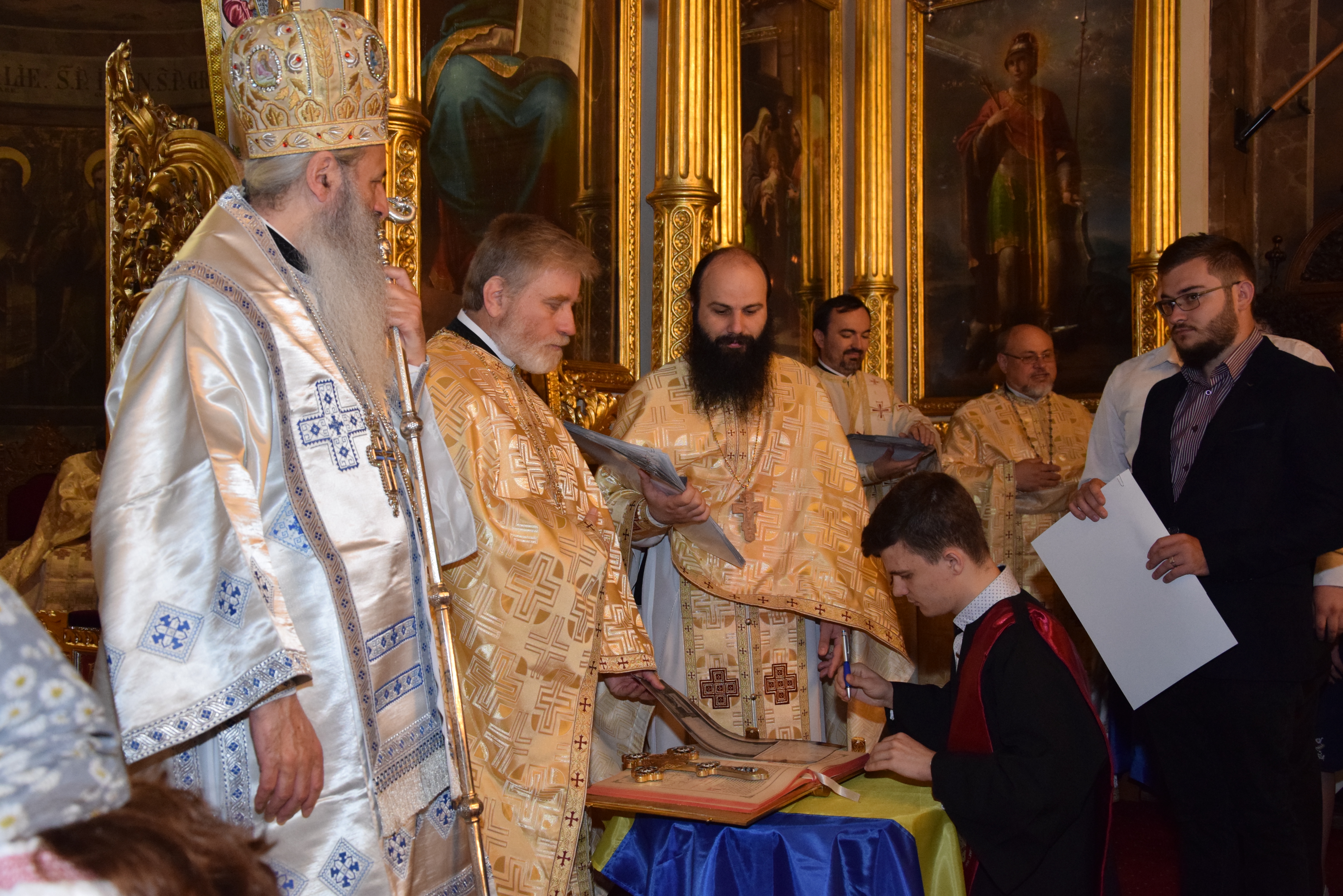 Jurământ de credință și curs festiv la Facultatea de Teologie Ortodoxă din Iași