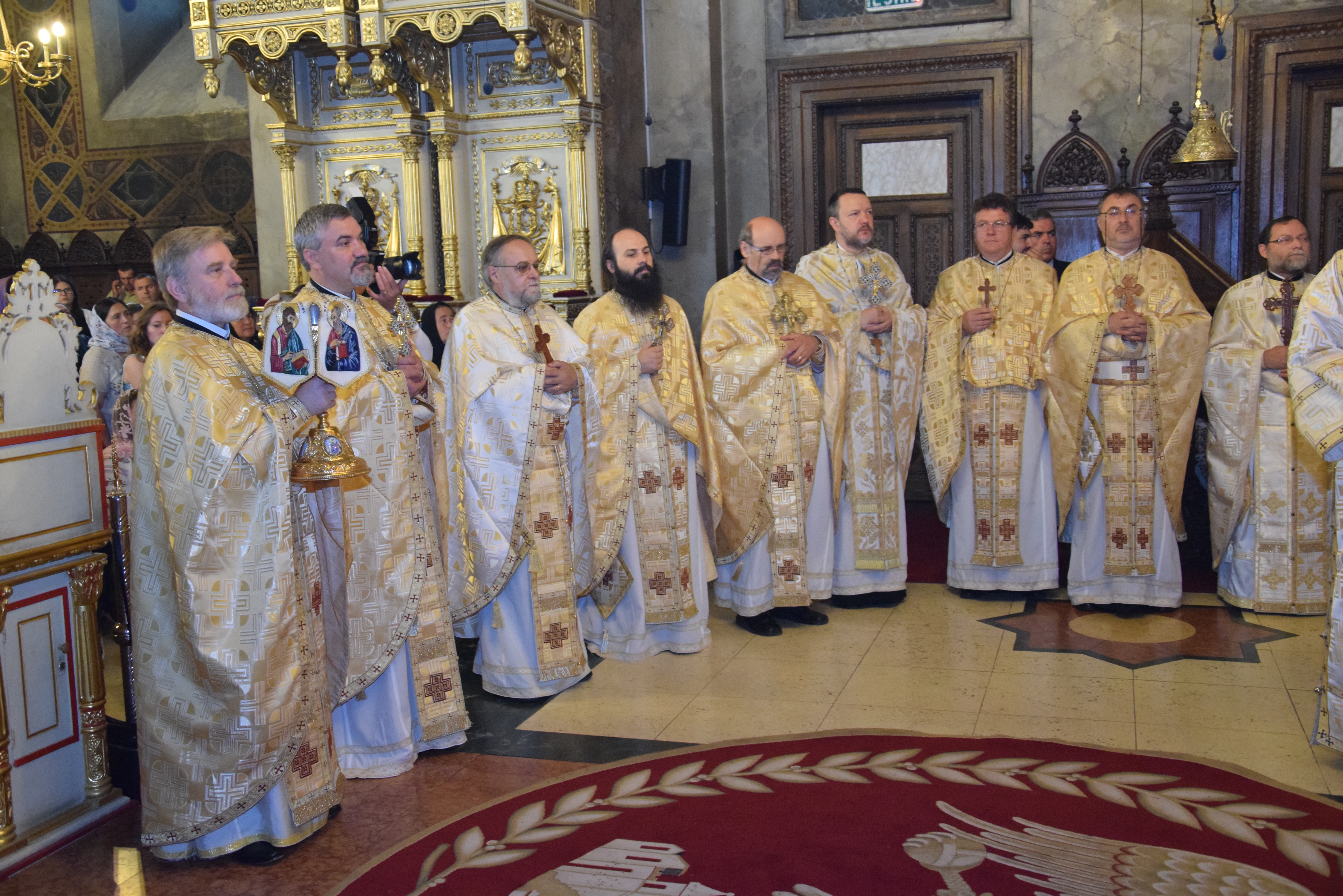 Jurământ de credință și curs festiv la Facultatea de Teologie Ortodoxă din Iași