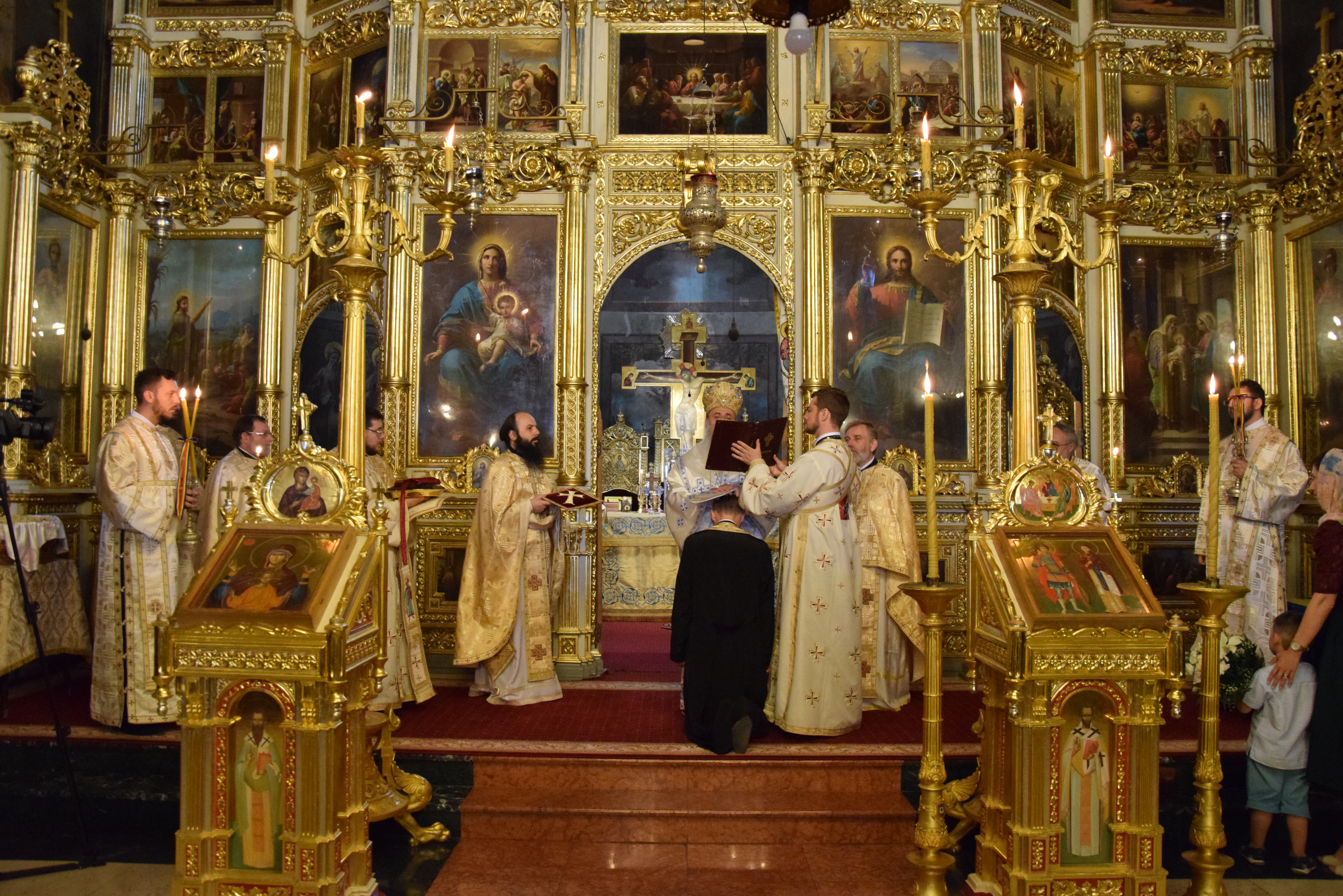 Jurământ de credință și curs festiv la Facultatea de Teologie Ortodoxă din Iași