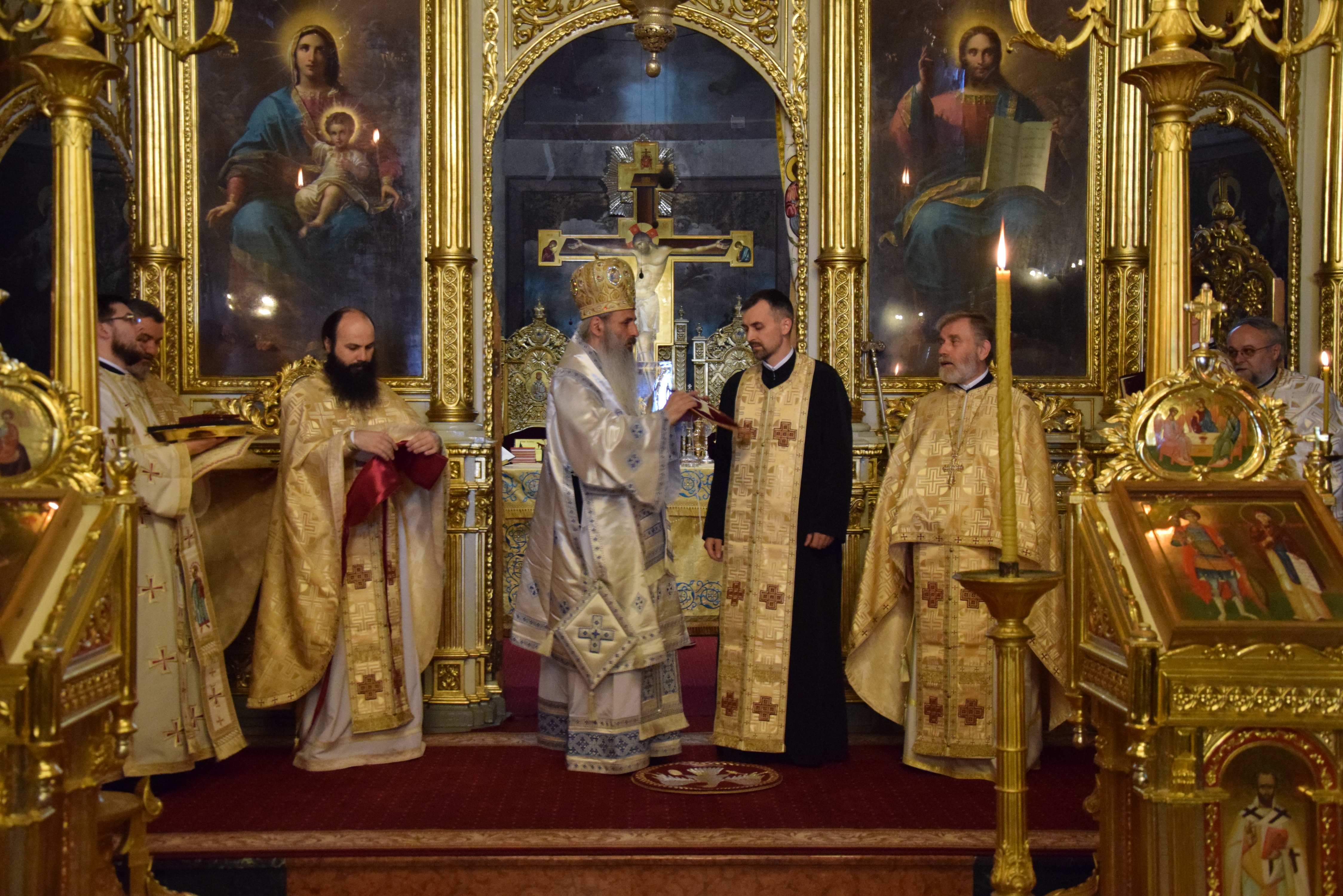 Jurământ de credință și curs festiv la Facultatea de Teologie Ortodoxă din Iași