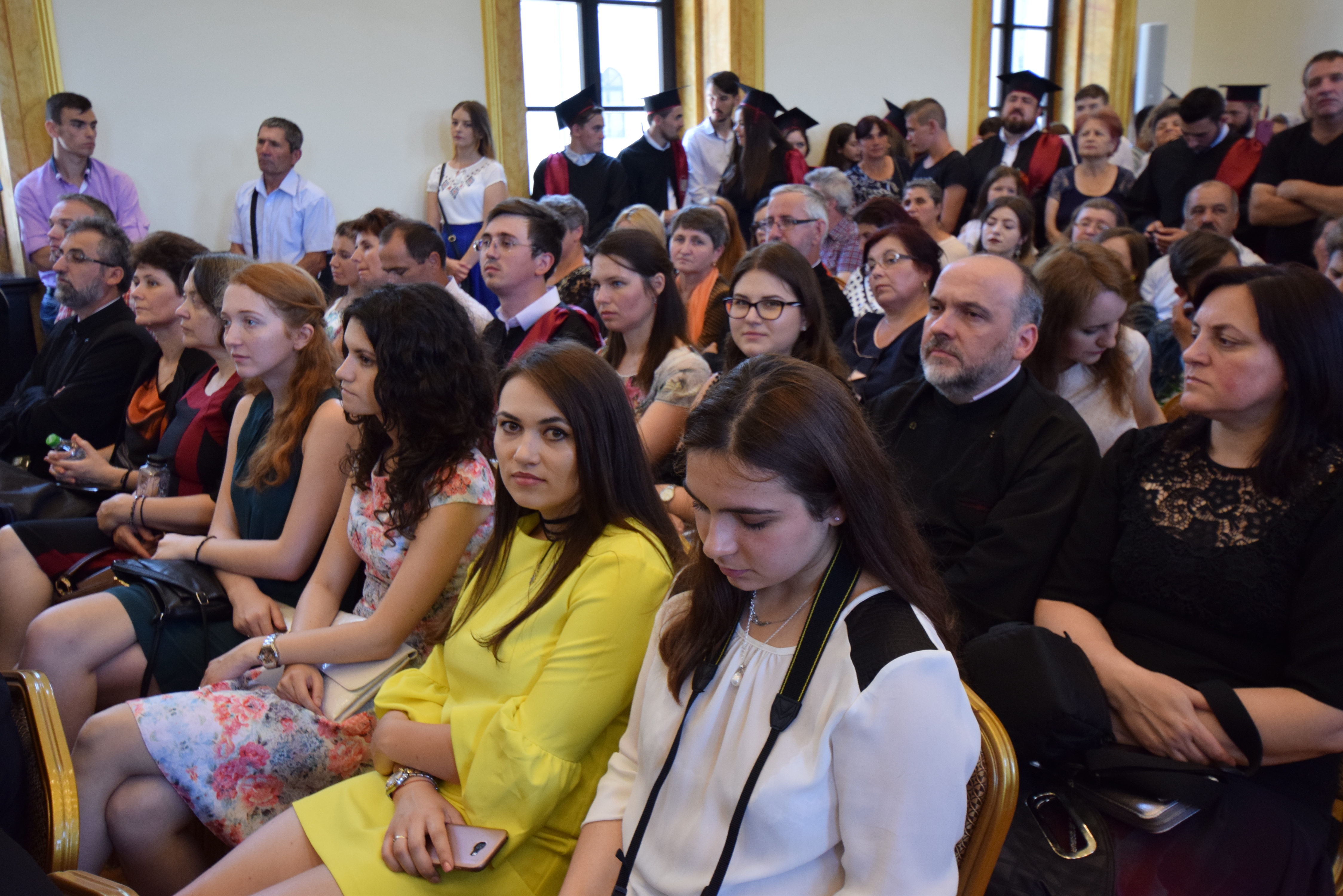 Jurământ de credință și curs festiv la Facultatea de Teologie Ortodoxă din Iași