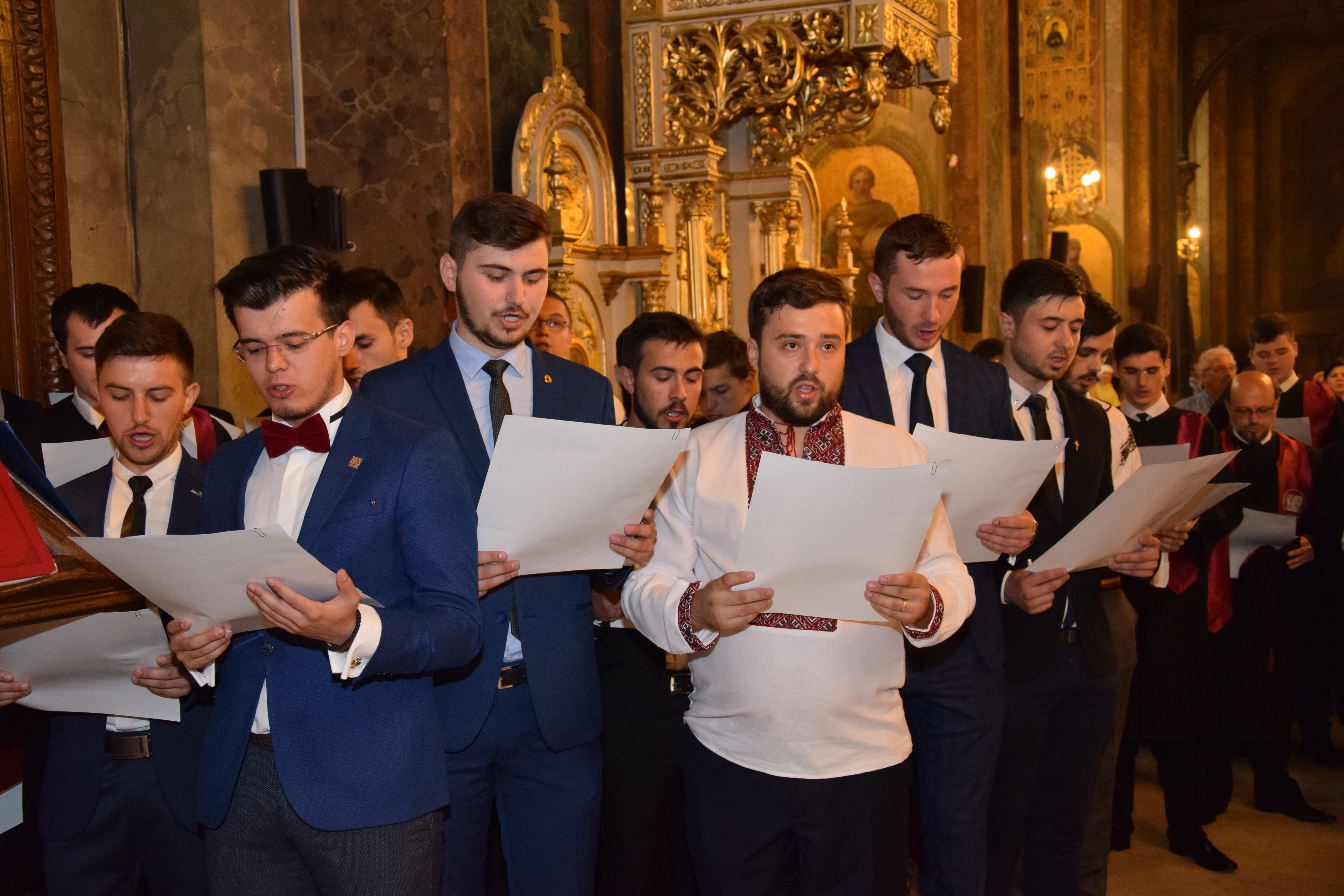 Jurământ de credință și curs festiv la Facultatea de Teologie Ortodoxă din Iași