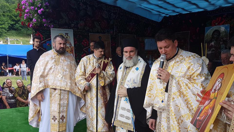 Moment istoric în Parohia Gura Văii-Bârsănești Moment istoric în Parohia Gura Văii-Bârsănești