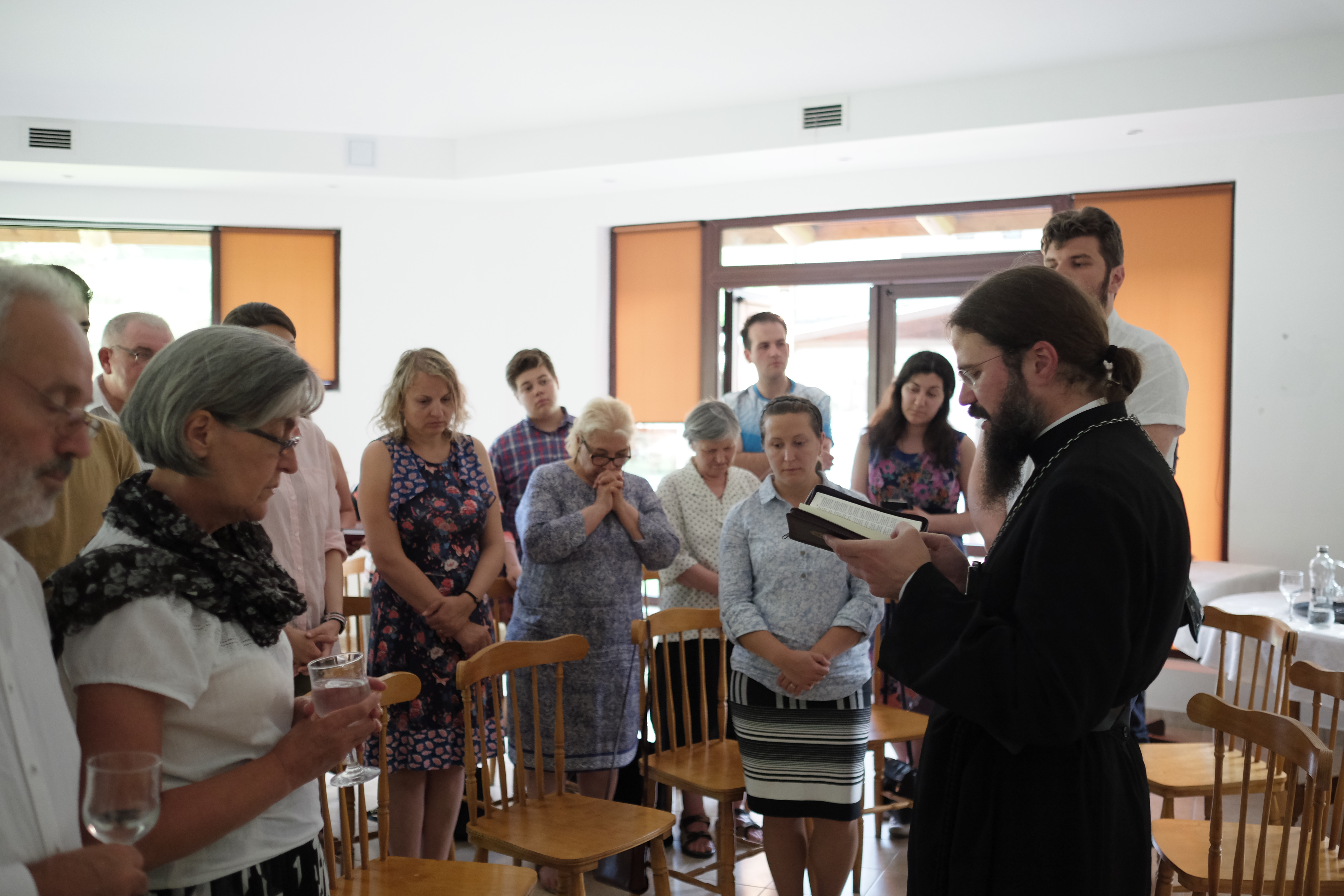 Tabăra de vară a tinerelor familii româneşti din țarile scandinave, lângă Mănăstirea Cormaia-Sângeoez Băi